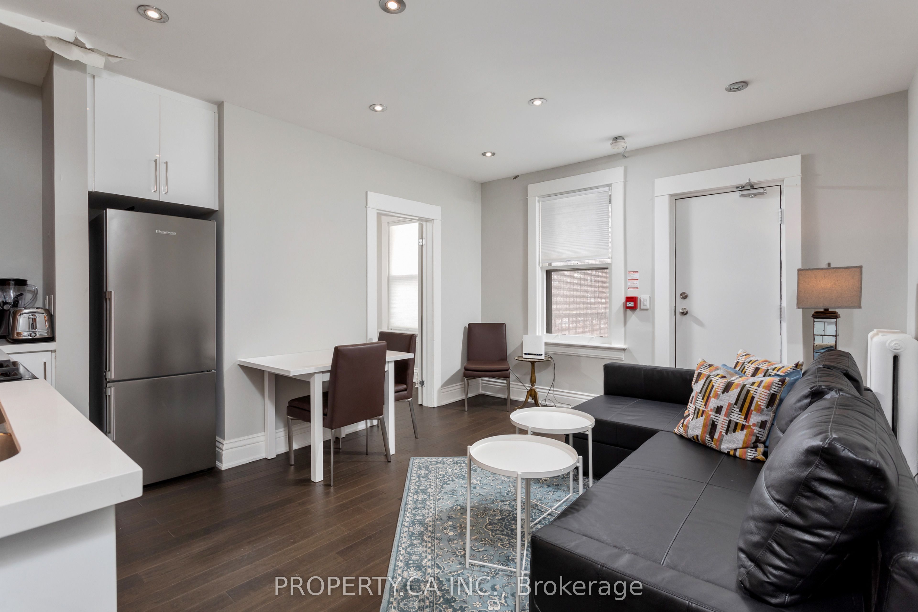 345 Gladstone Avenue #5