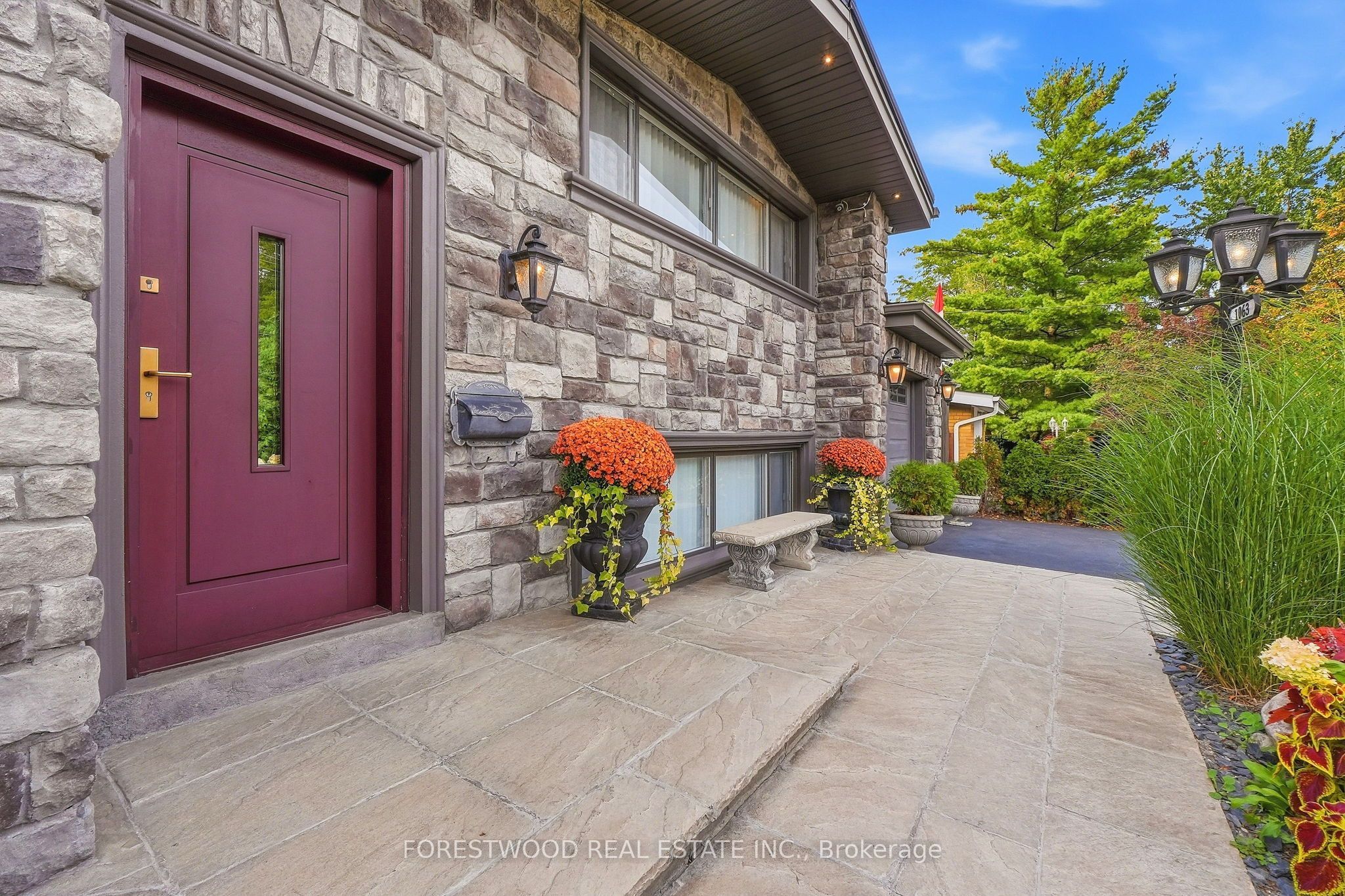 1063 Flagship Drive