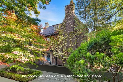 7 Beaumont Road Toronto ON M4W 1V4