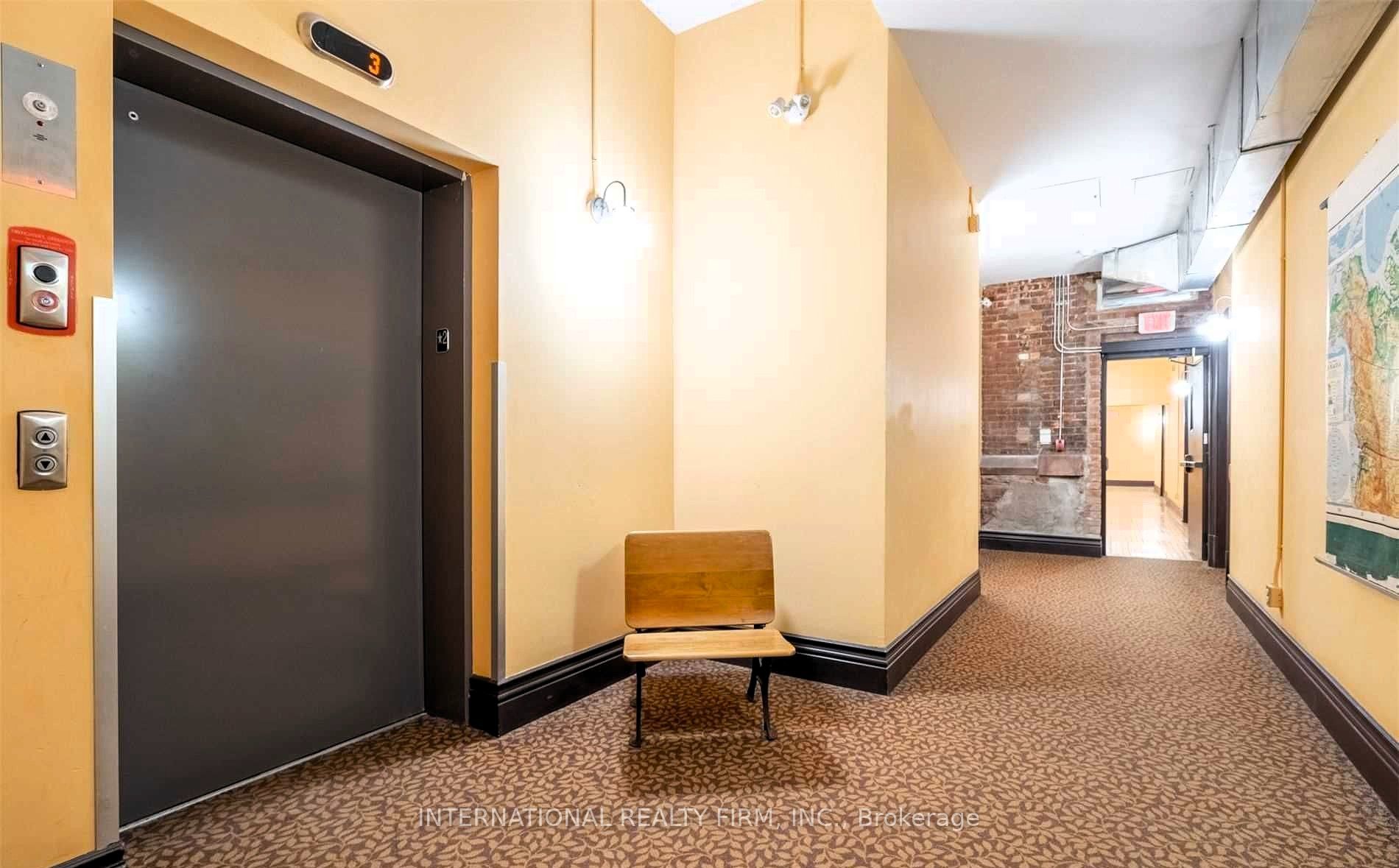 200 Stinson Street PH16