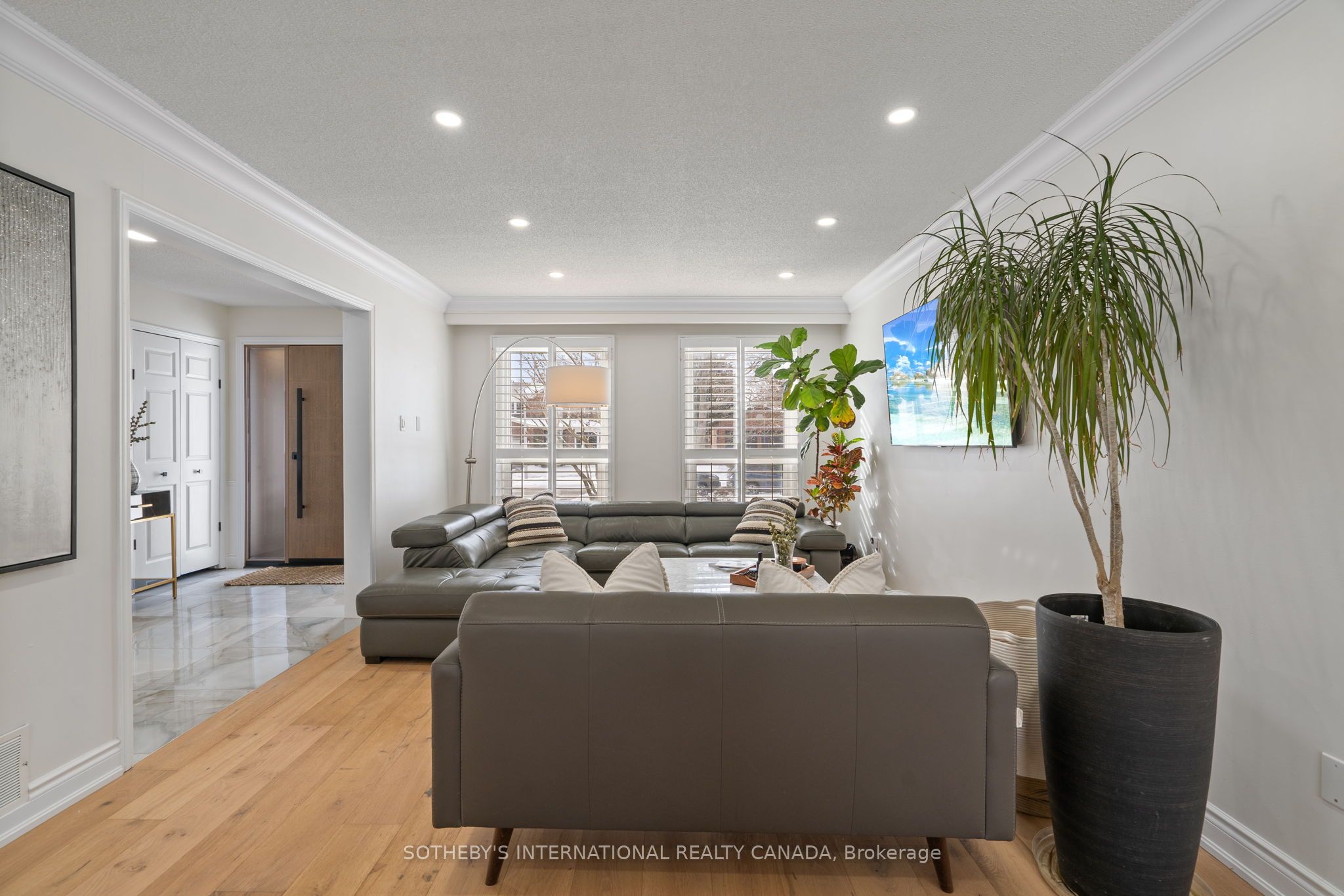1489 Jasmine Crescent