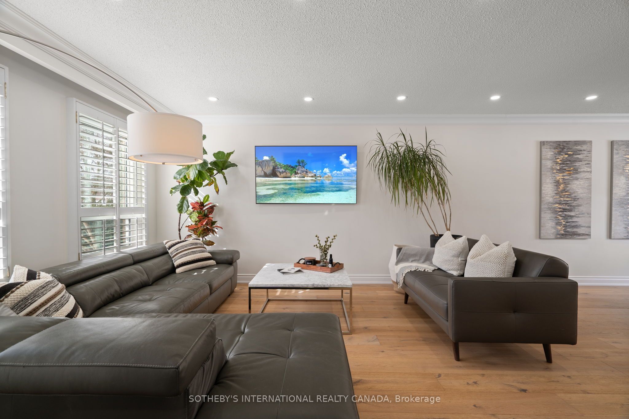1489 Jasmine Crescent