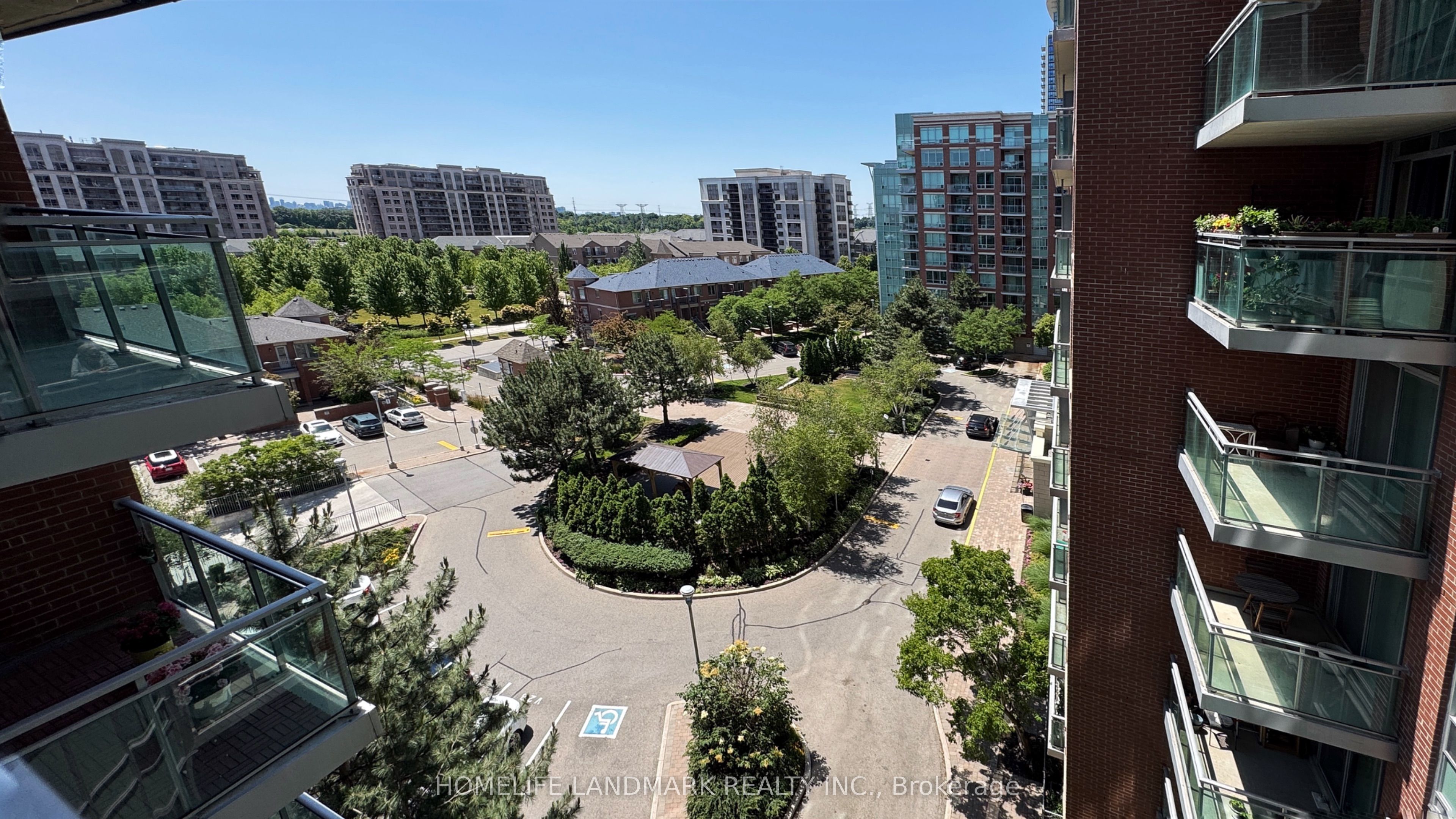 62 Suncrest Boulevard 826