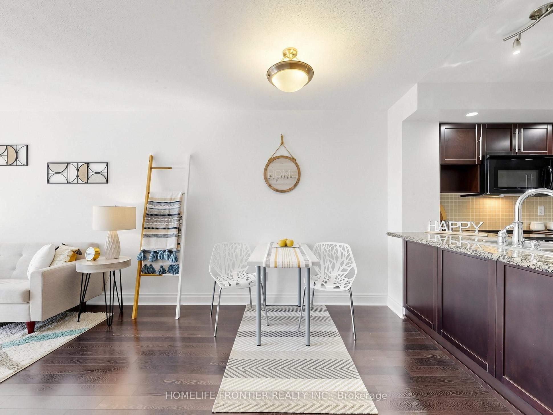 23 Cox Boulevard 1162