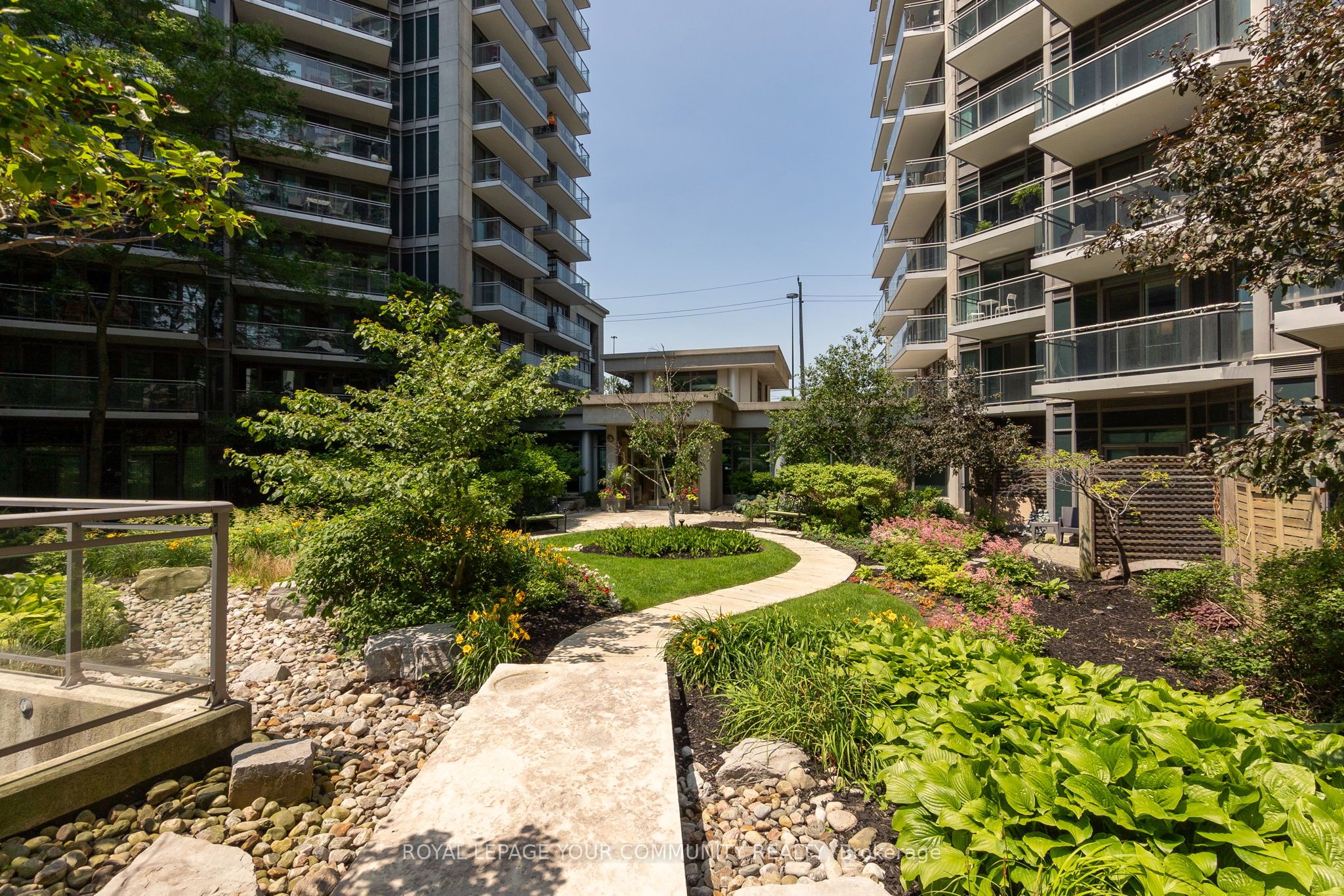 2119 Lake Shore Boulevard W 1506