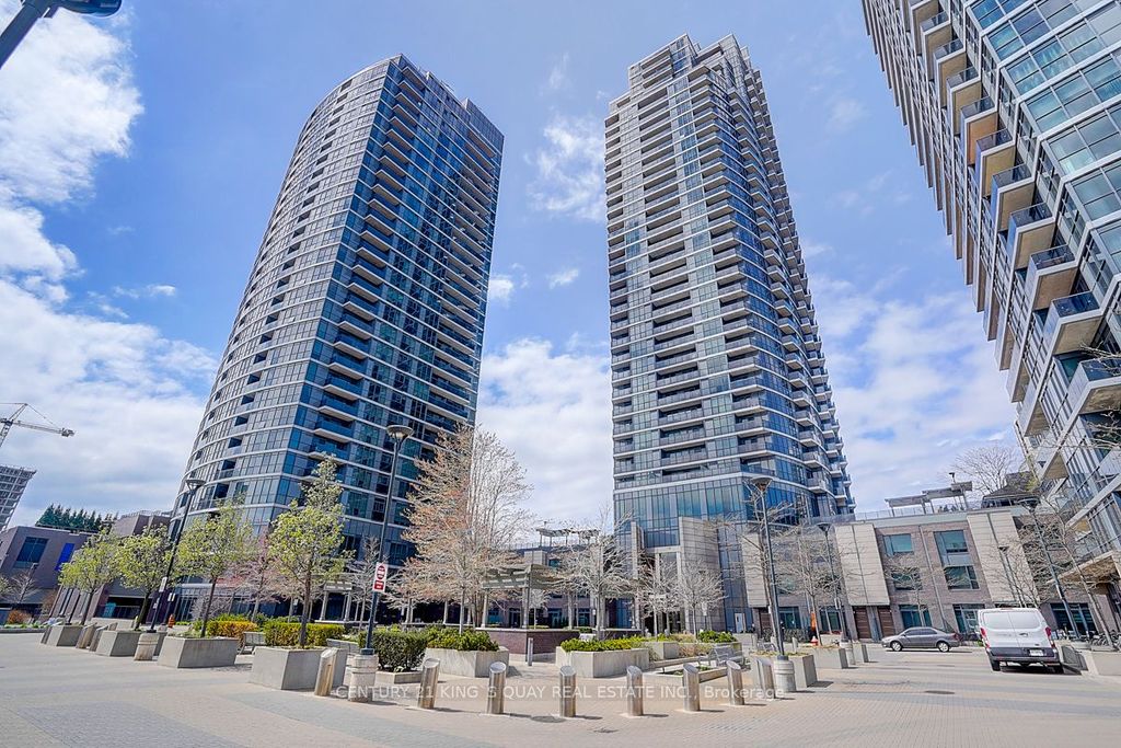 Photo of 5 Valhalla Inn Road NW #3505, Toronto, ON M9B 1S9 (MLS # W12554204)