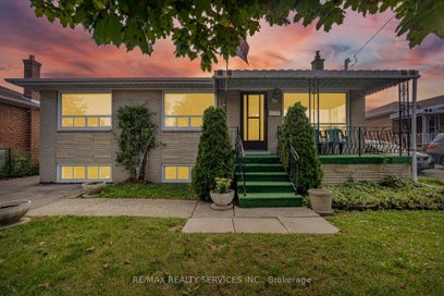 27 Edgemont Drive Brampton ON L6V 1K9