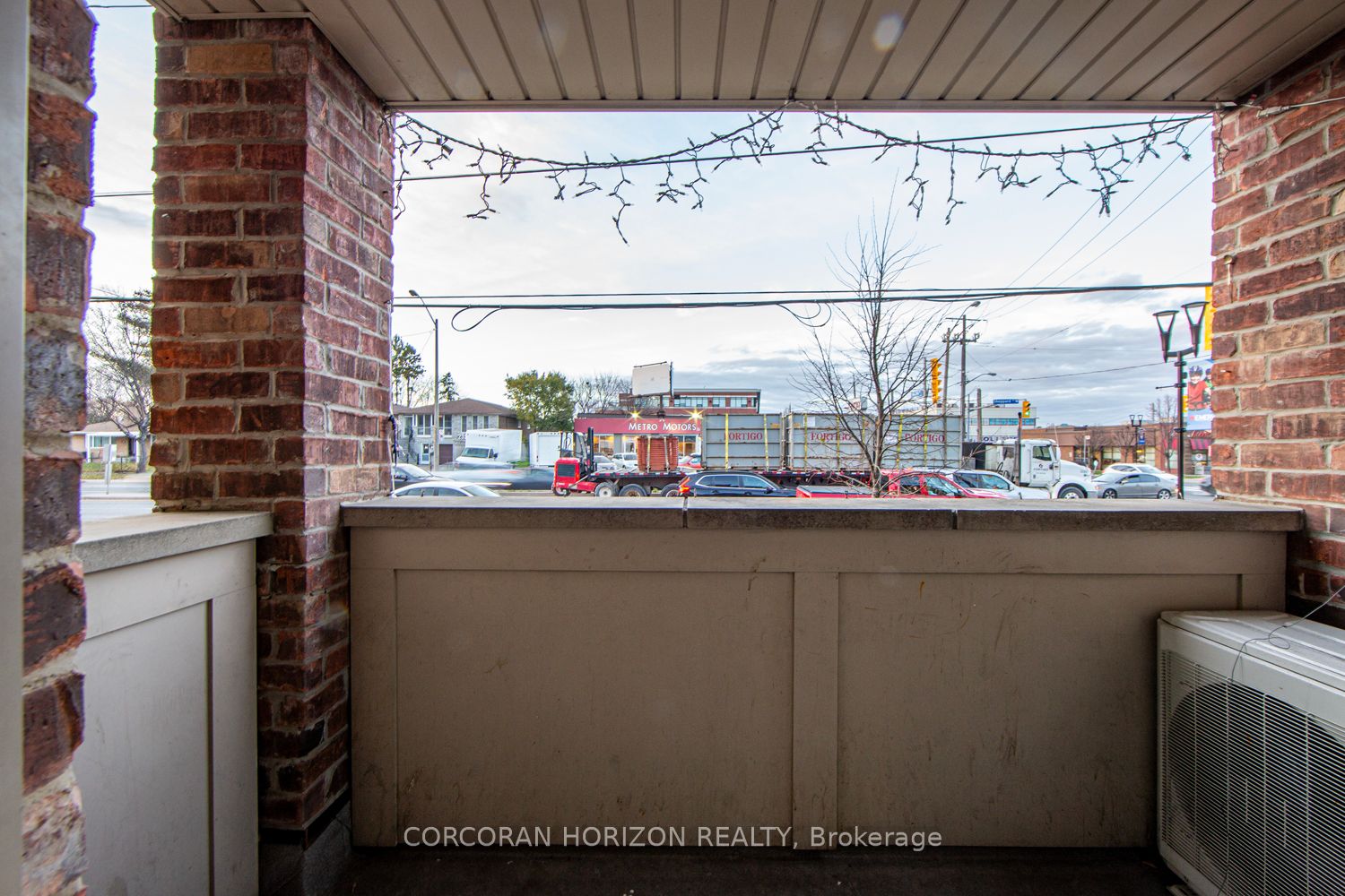 2315 Sheppard Avenue W 70