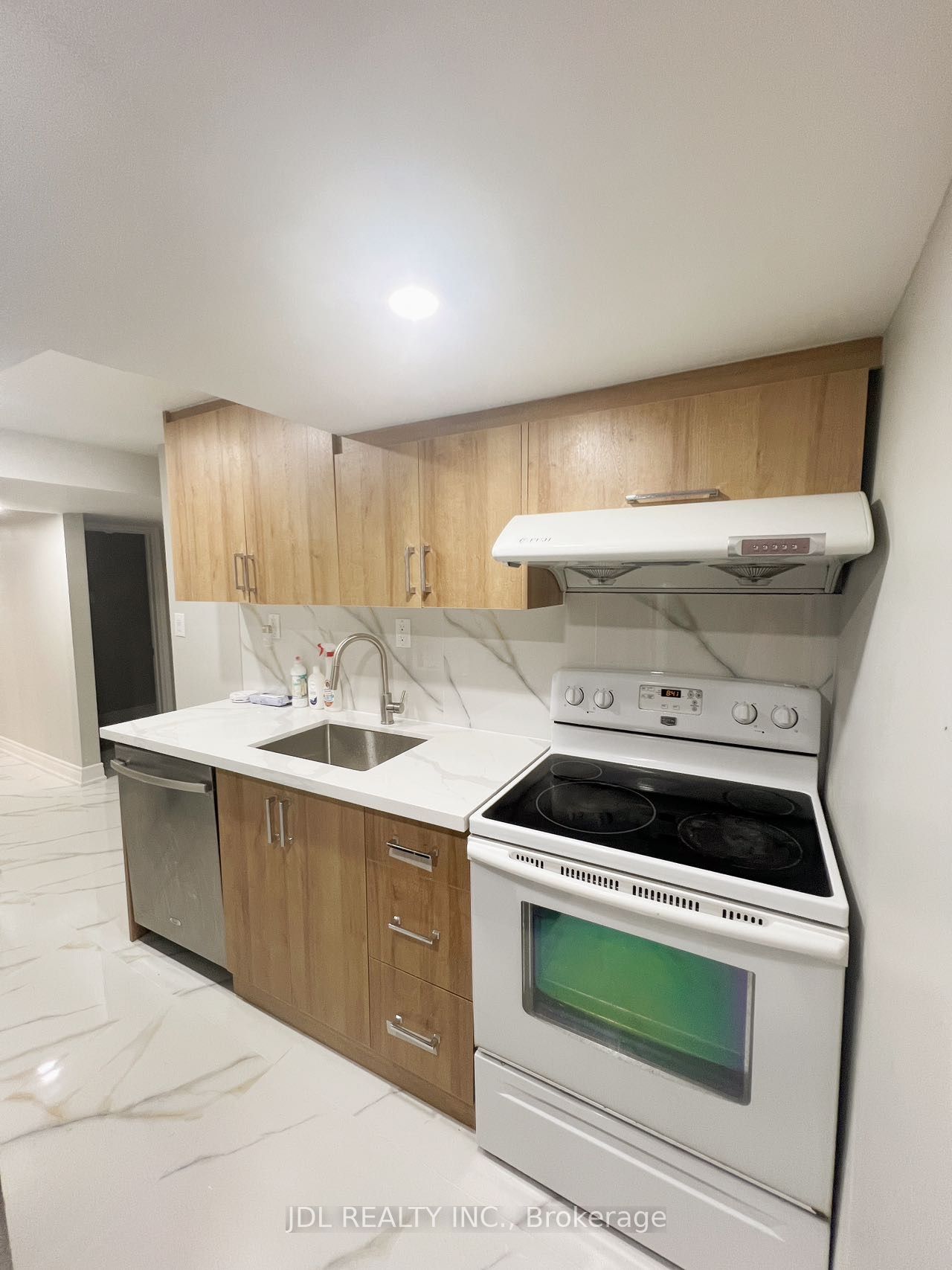 31 Joseph Aaron Blvd Boulevard Unit A Basement