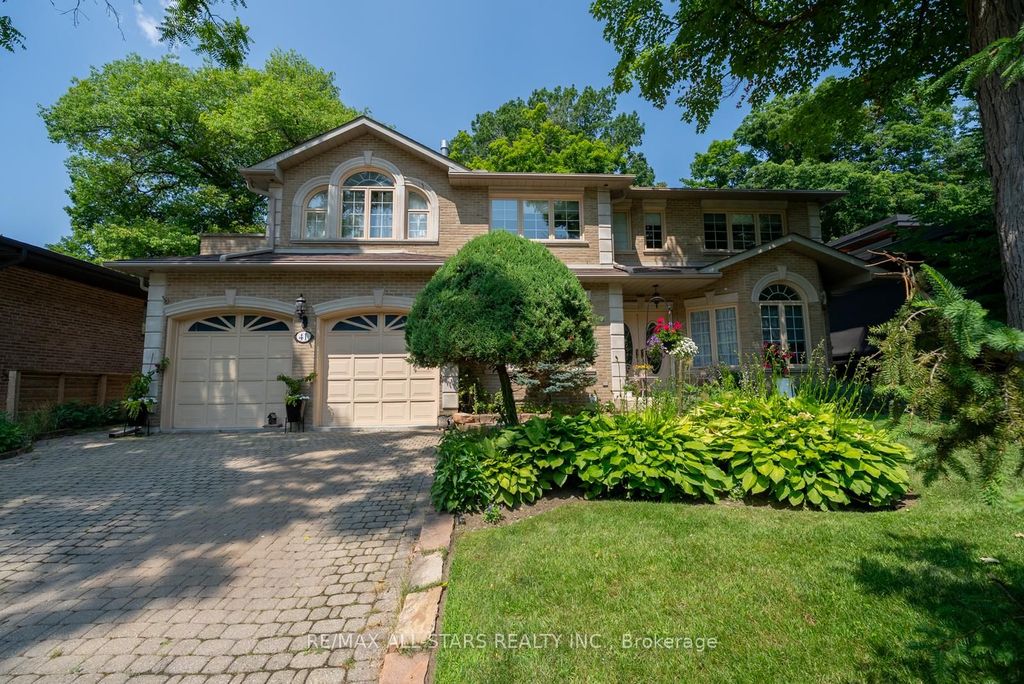 Photo of 41 Deepwood Crescent, Toronto, ON M3C 1N7 (MLS # C13161688)