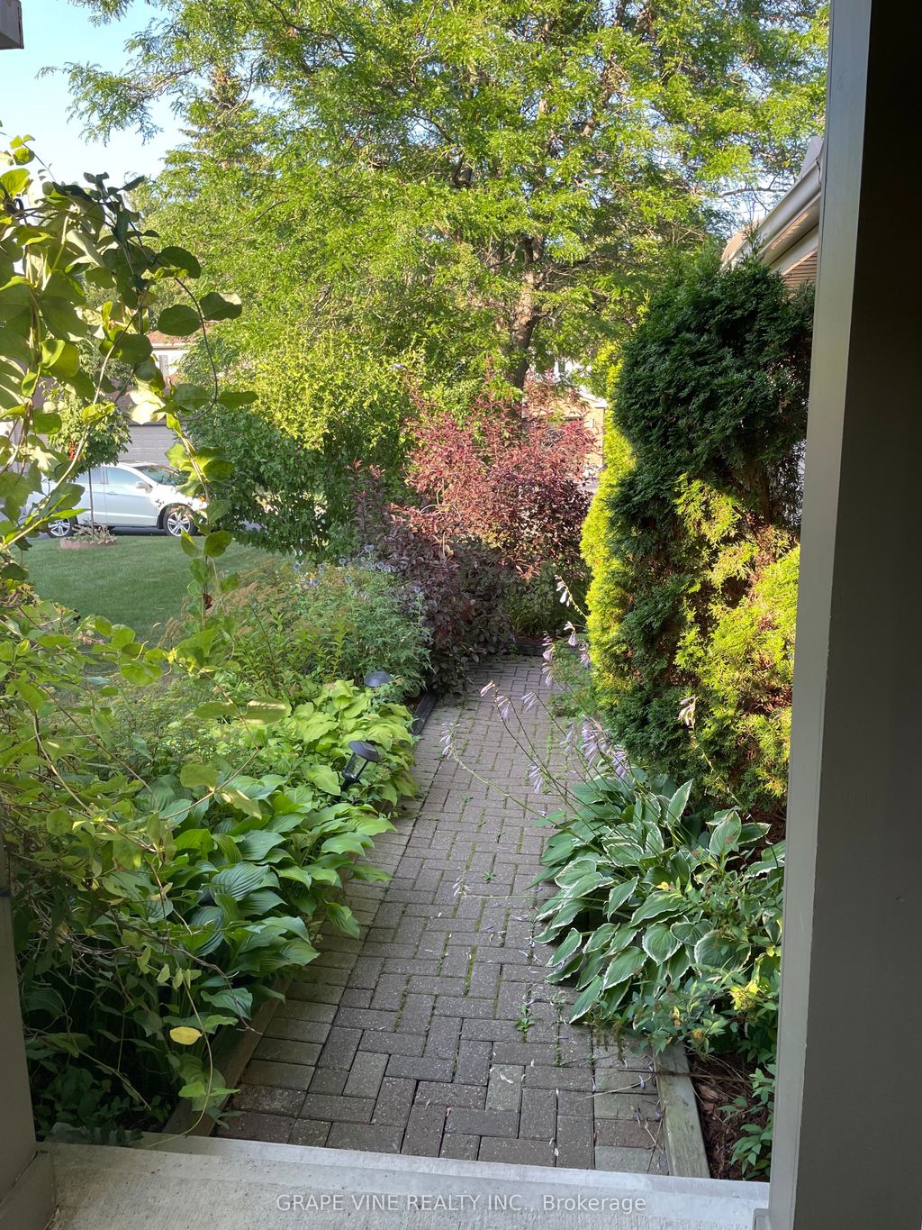 Photo of 130 Springcreek Crescent, Kanata, ON K2M 2M1 (MLS # X12760232)