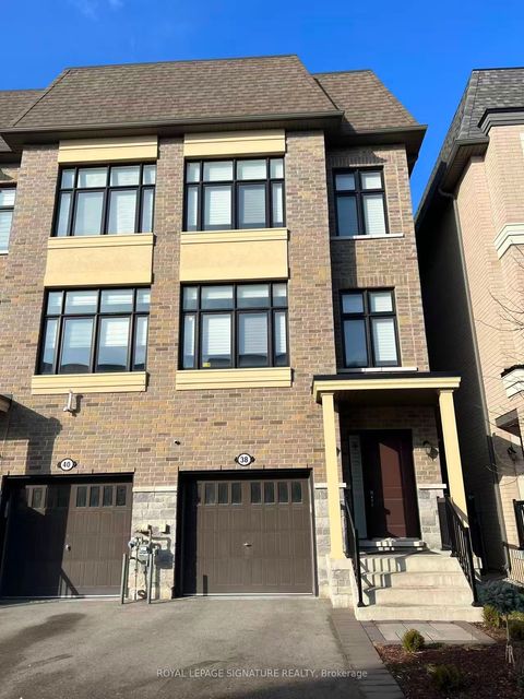 38 McGurran Lane Richmond Hill ON L4B 0G8