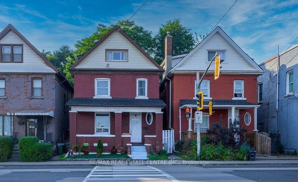 Photo of 439 Wentworth Street N, Hamilton, ON L8L 5W6 (MLS # X12813264)