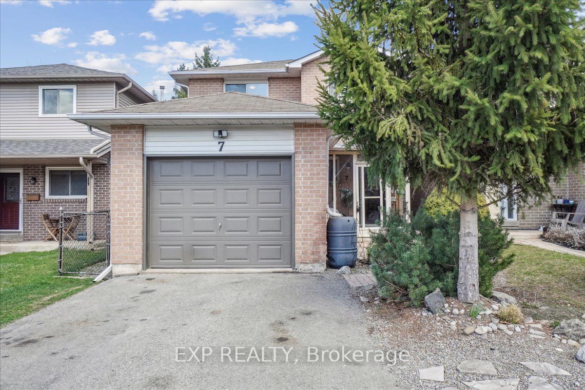 7 Rosset Valley Court