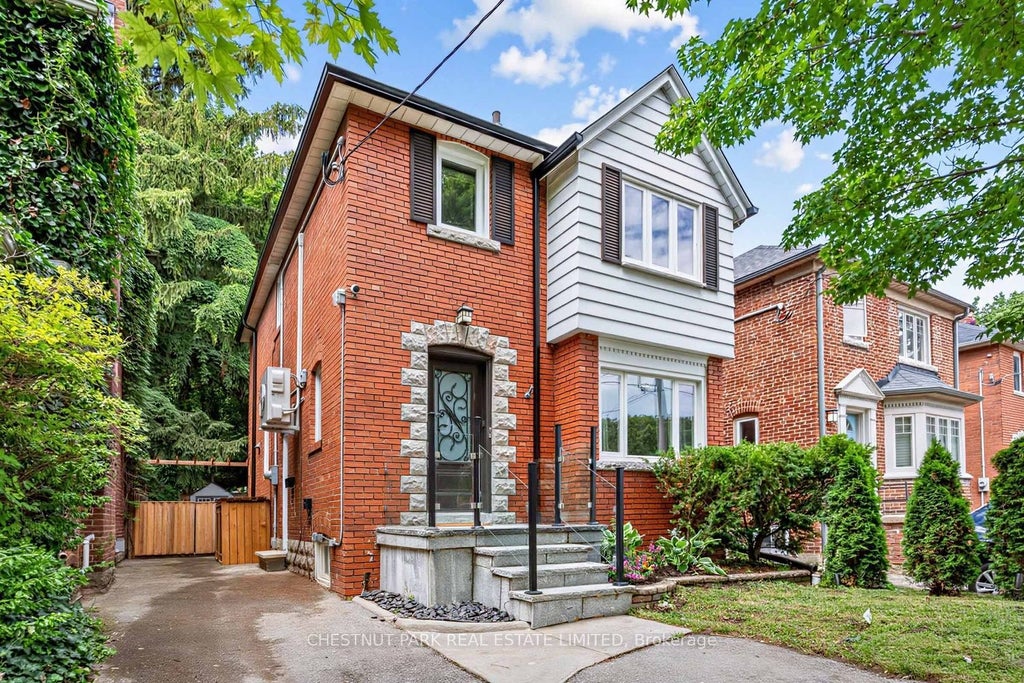 Photo of 178 Hanna Road, Toronto, ON M4G 2N8 (MLS # C13796982)
