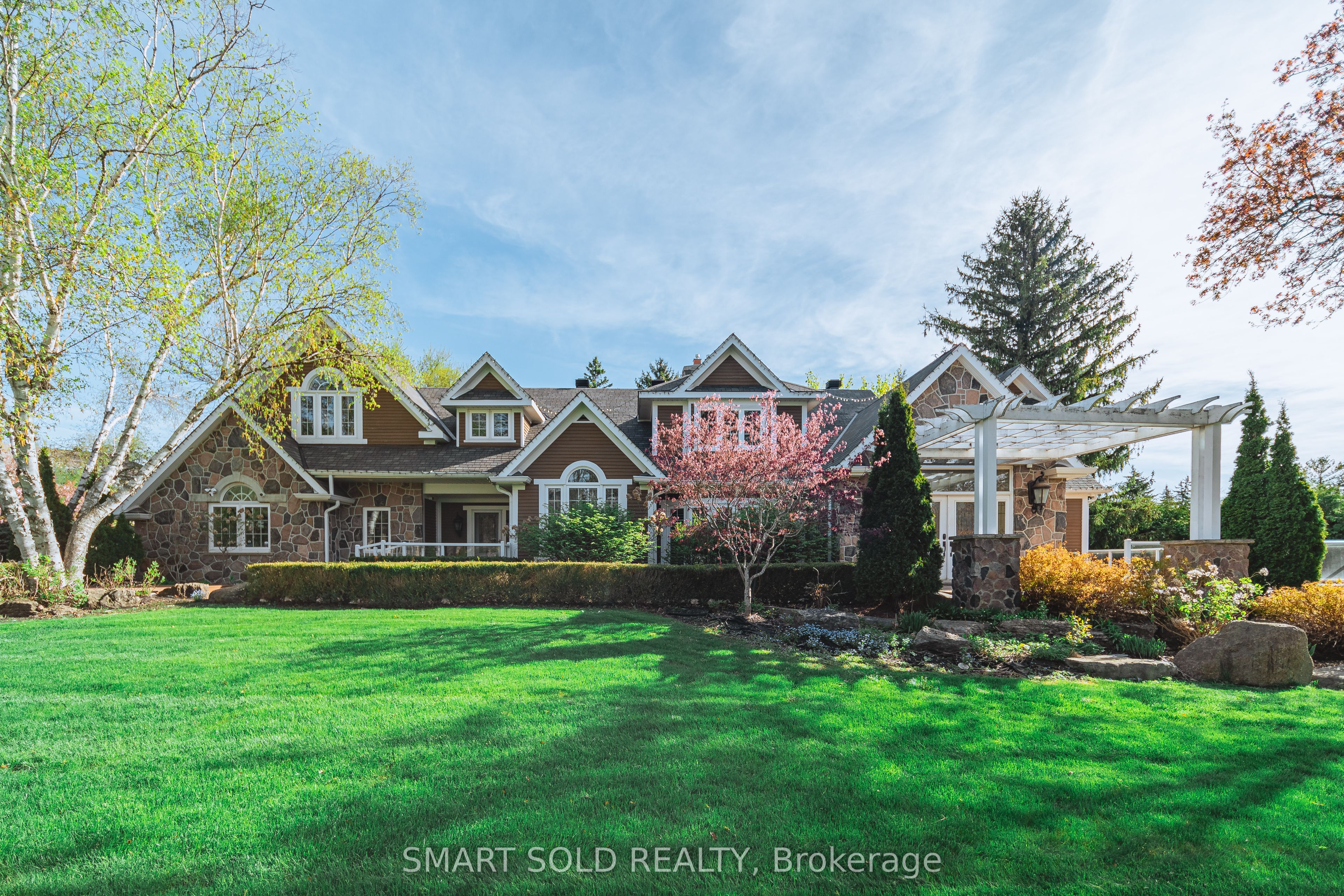 6 Bernadotte Drive