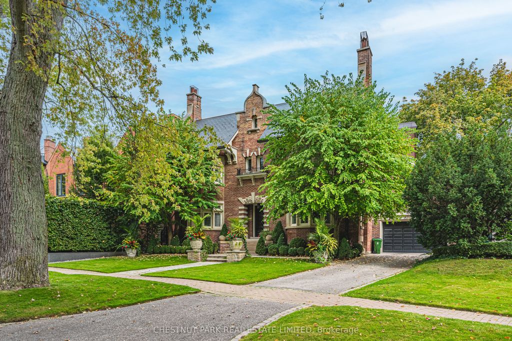 Photo of 82 Chestnut Park Road, Toronto, ON M4W 2R3 (MLS # C13227720)