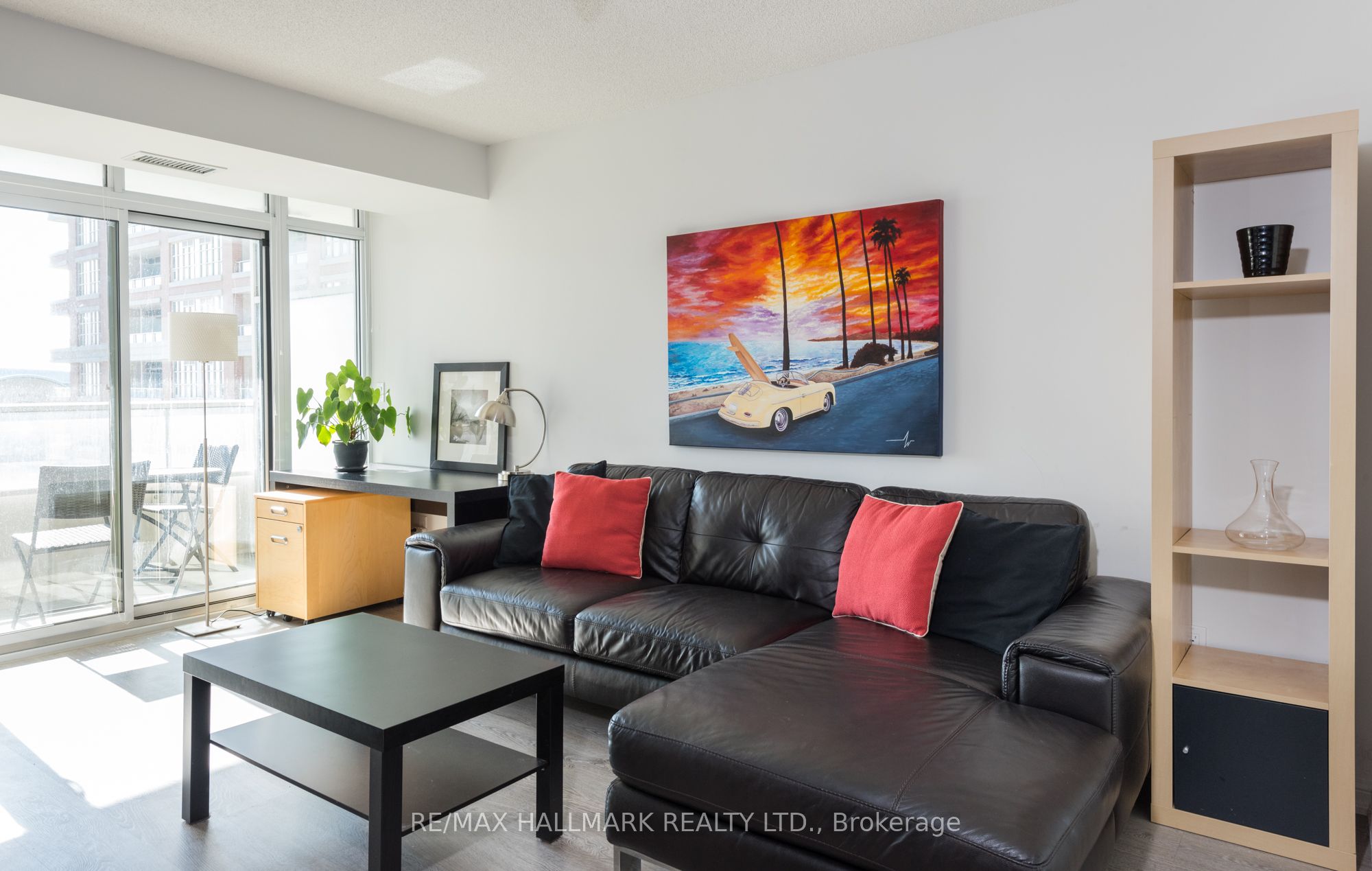 85 East Liberty Street 624