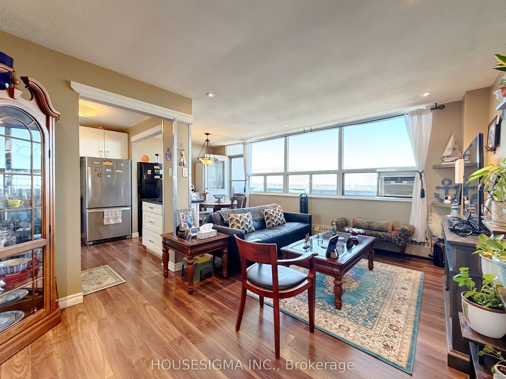 Photo of 15 Albright Road #1002, Hamilton, ON L8K 5J2 (MLS # X12986224)