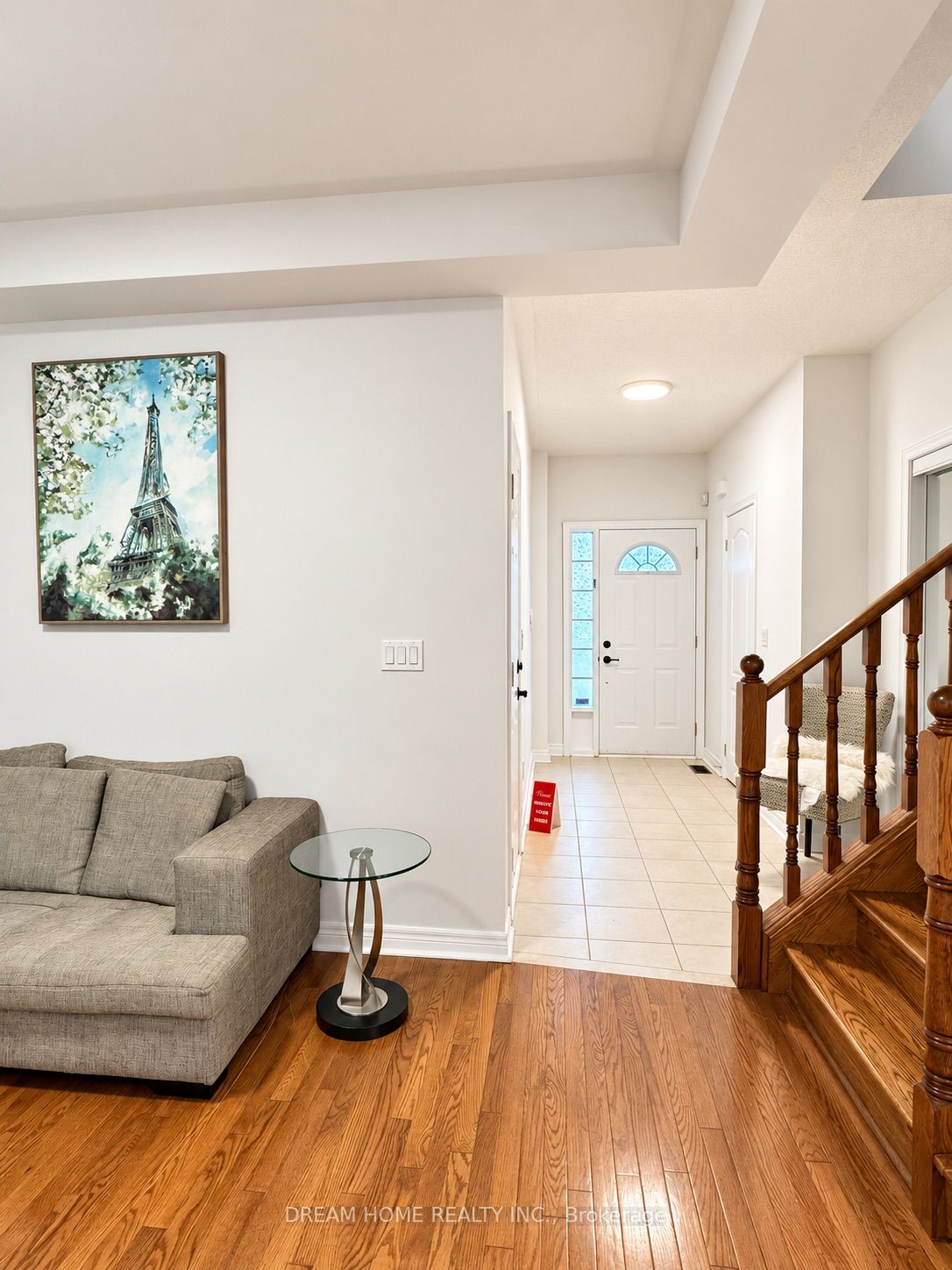 19 Rustic Avenue