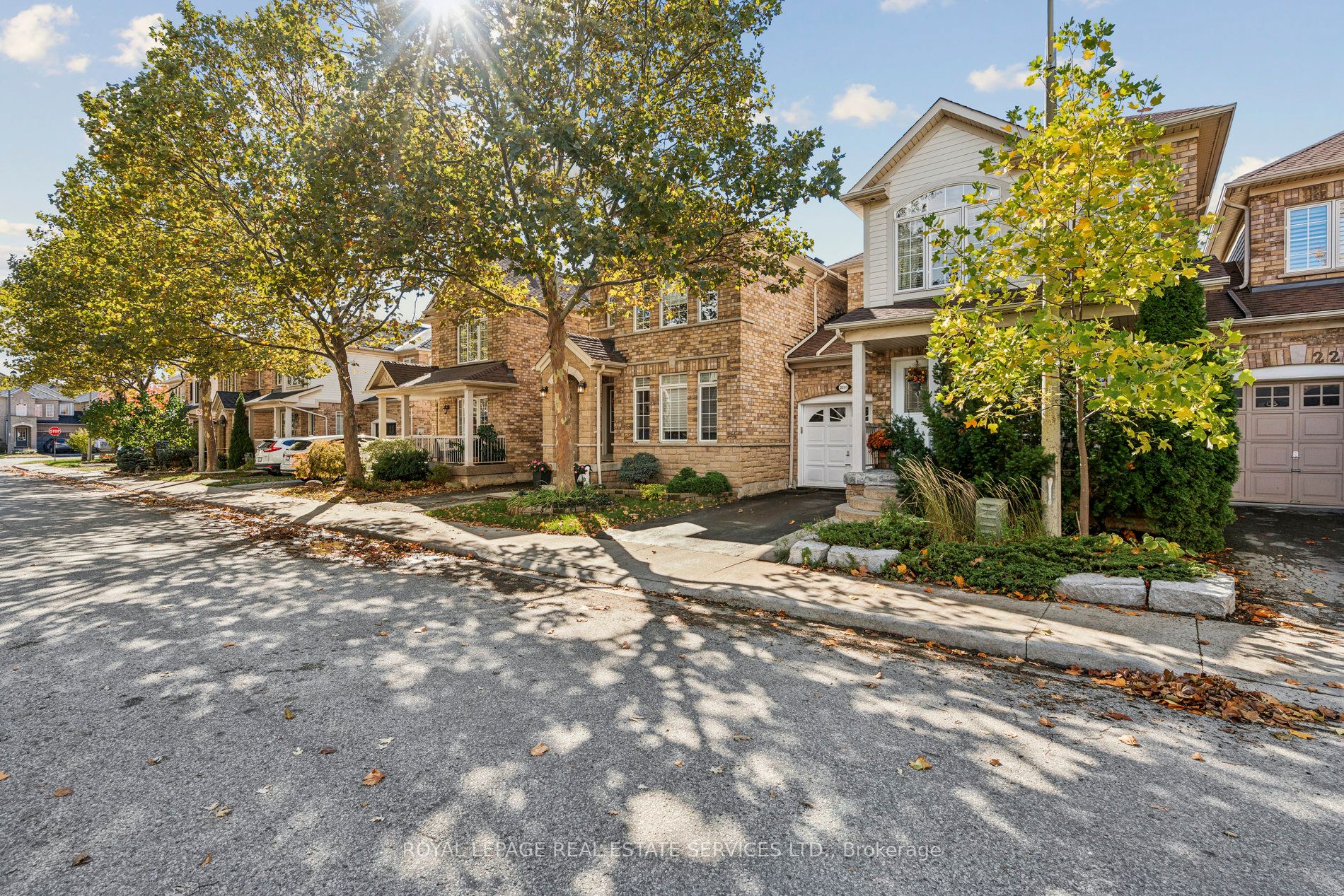2293 Seton Crescent