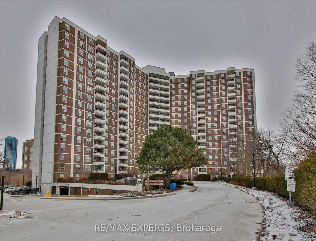 Photo of 20 Edgecliff Golfway #1101, Toronto, ON M3C 3A4 (MLS # C13011392)