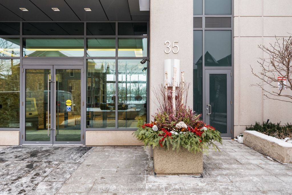 Photo of 35 Brian Peck Crescent #504, Toronto, ON M4G 0A5 (MLS # C12660782)