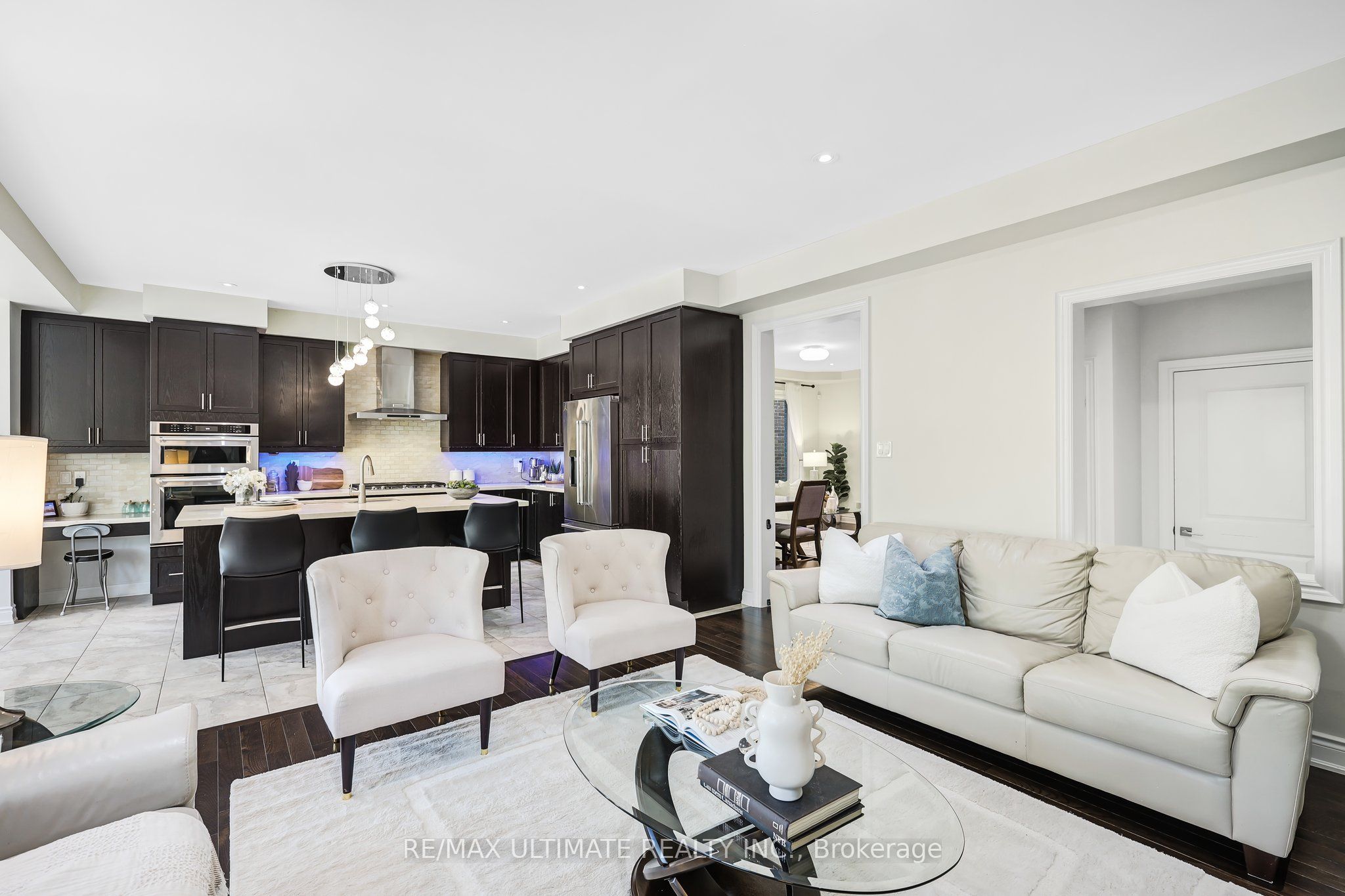 42 Donwoods Crescent