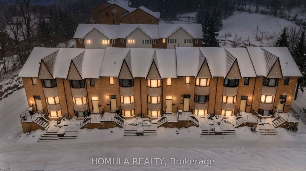 Photo of 211 Woodbridge Avenue #5, Vaughan, ON L4L 2T1 (MLS # N12741128)