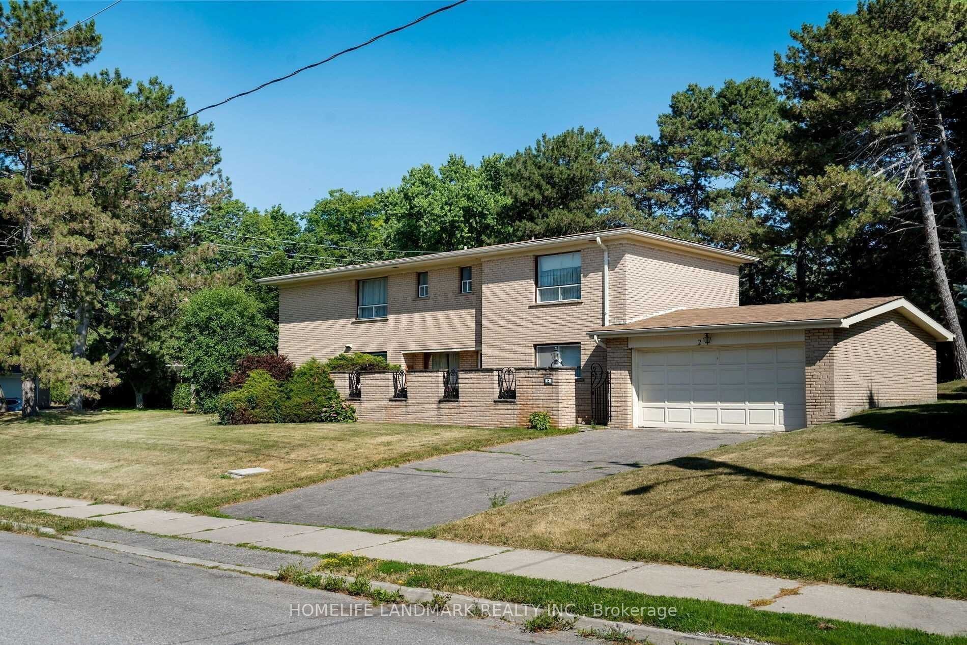 2 Royal Oak Drive