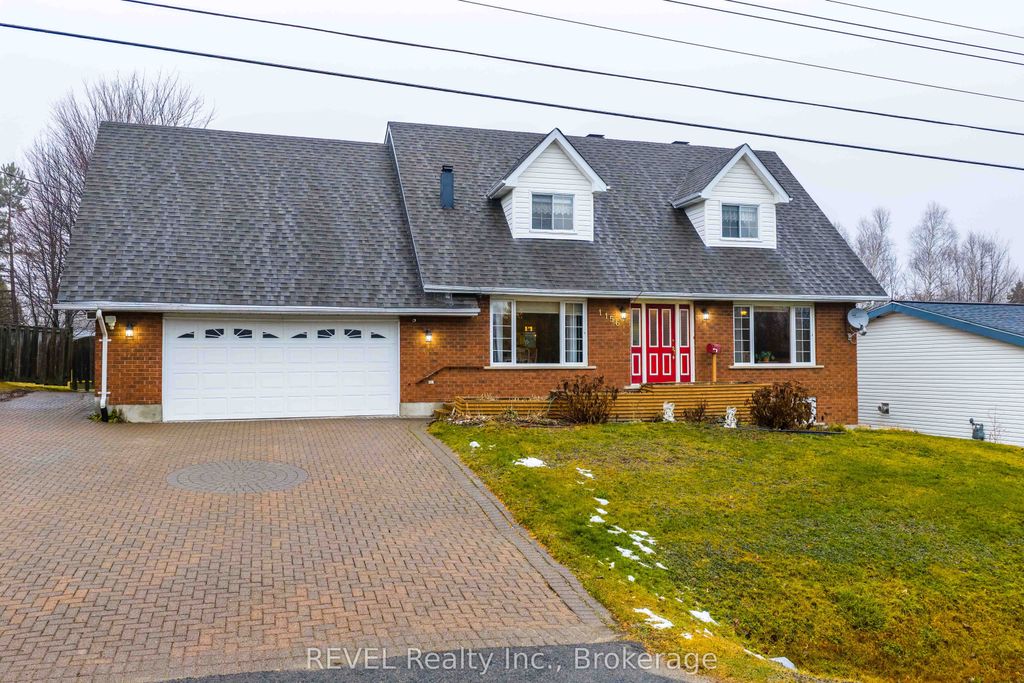 Photo of 1156 Vera Street, Greater Sudbury, ON P3N 1M6 (MLS # X12587370)