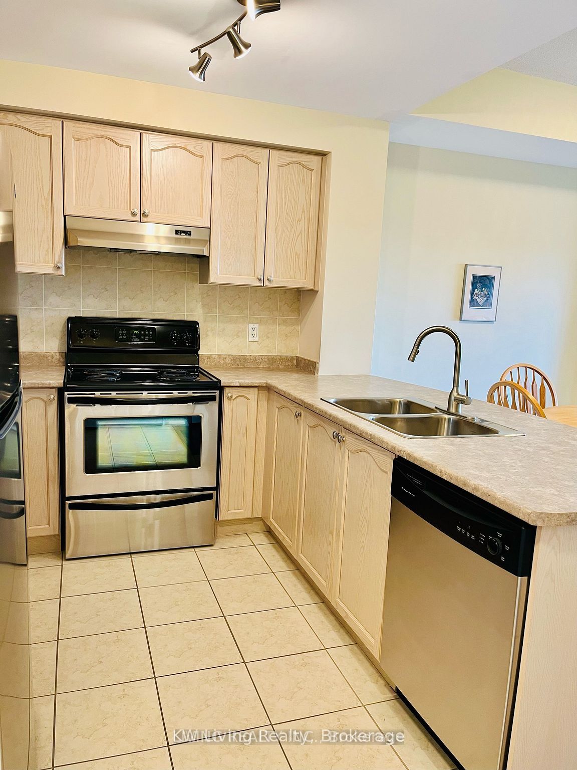 2 Maison Parc Court 617