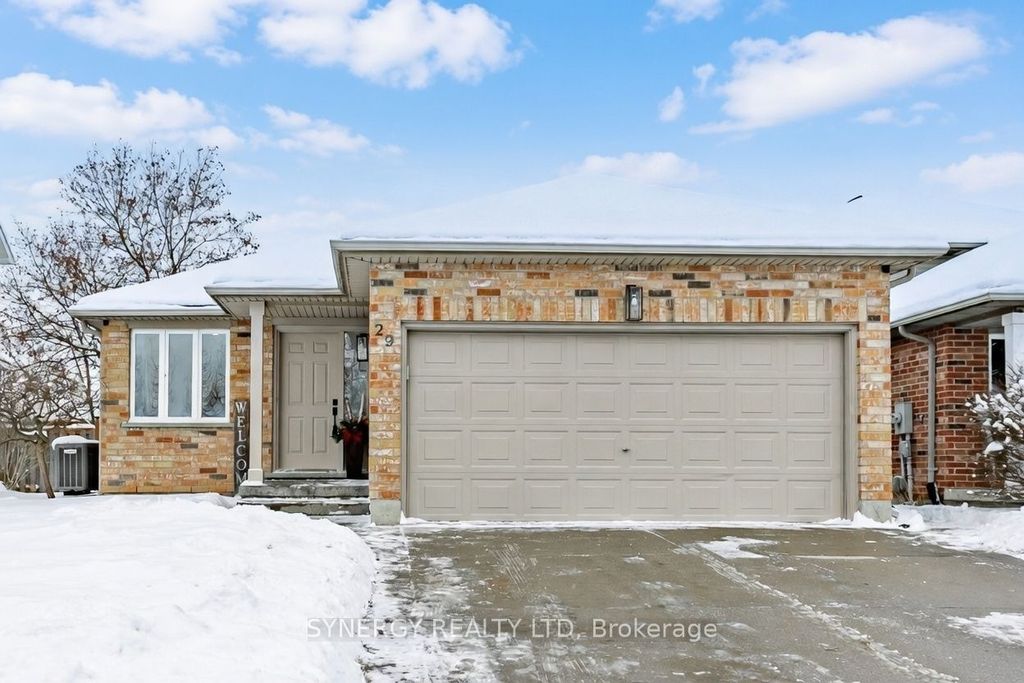 Photo of 29 Juniper Crescent, Strathroy-Caradoc, ON N7G 4G4 (MLS # X12781636)