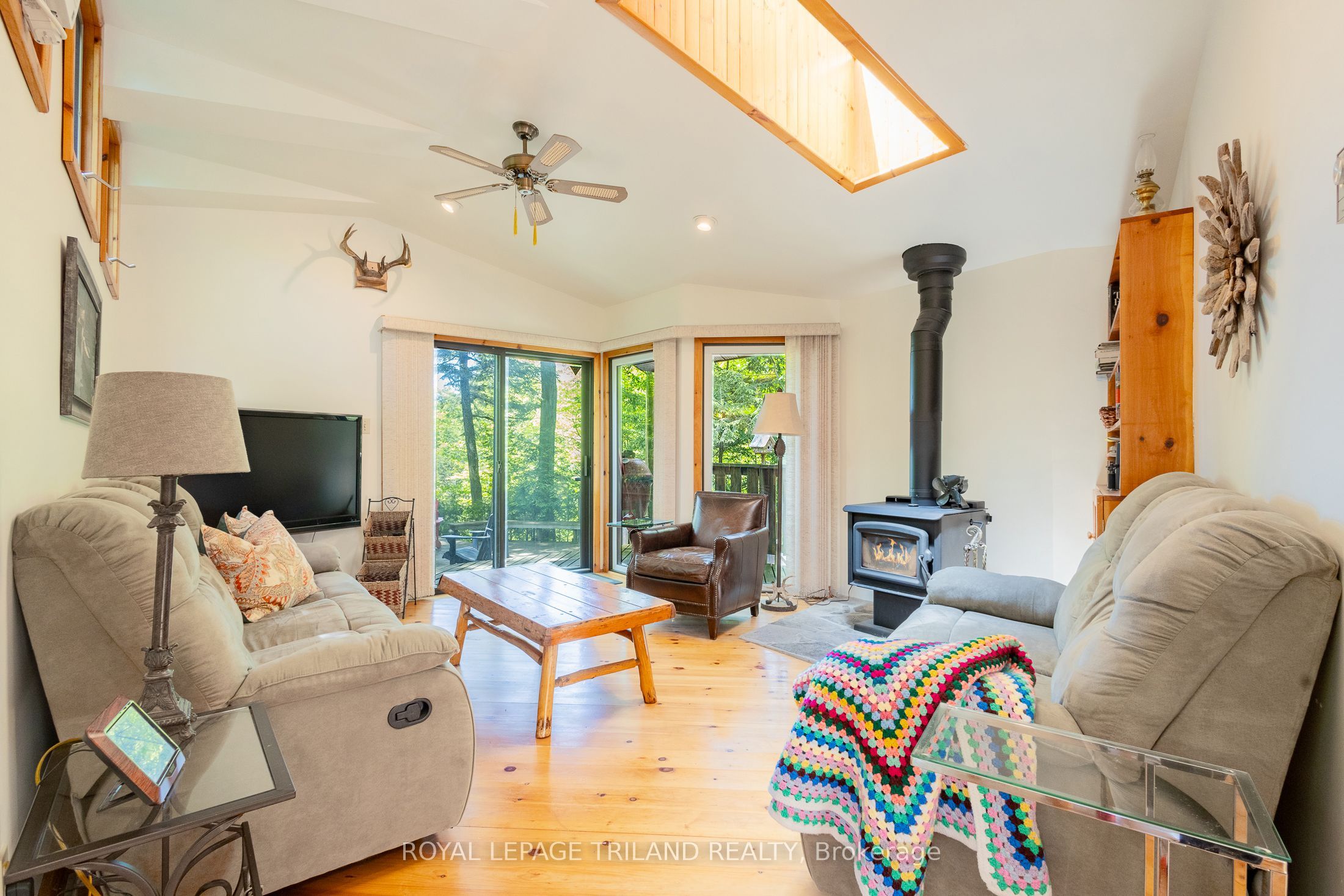 75331 Glitter Bay Crescent