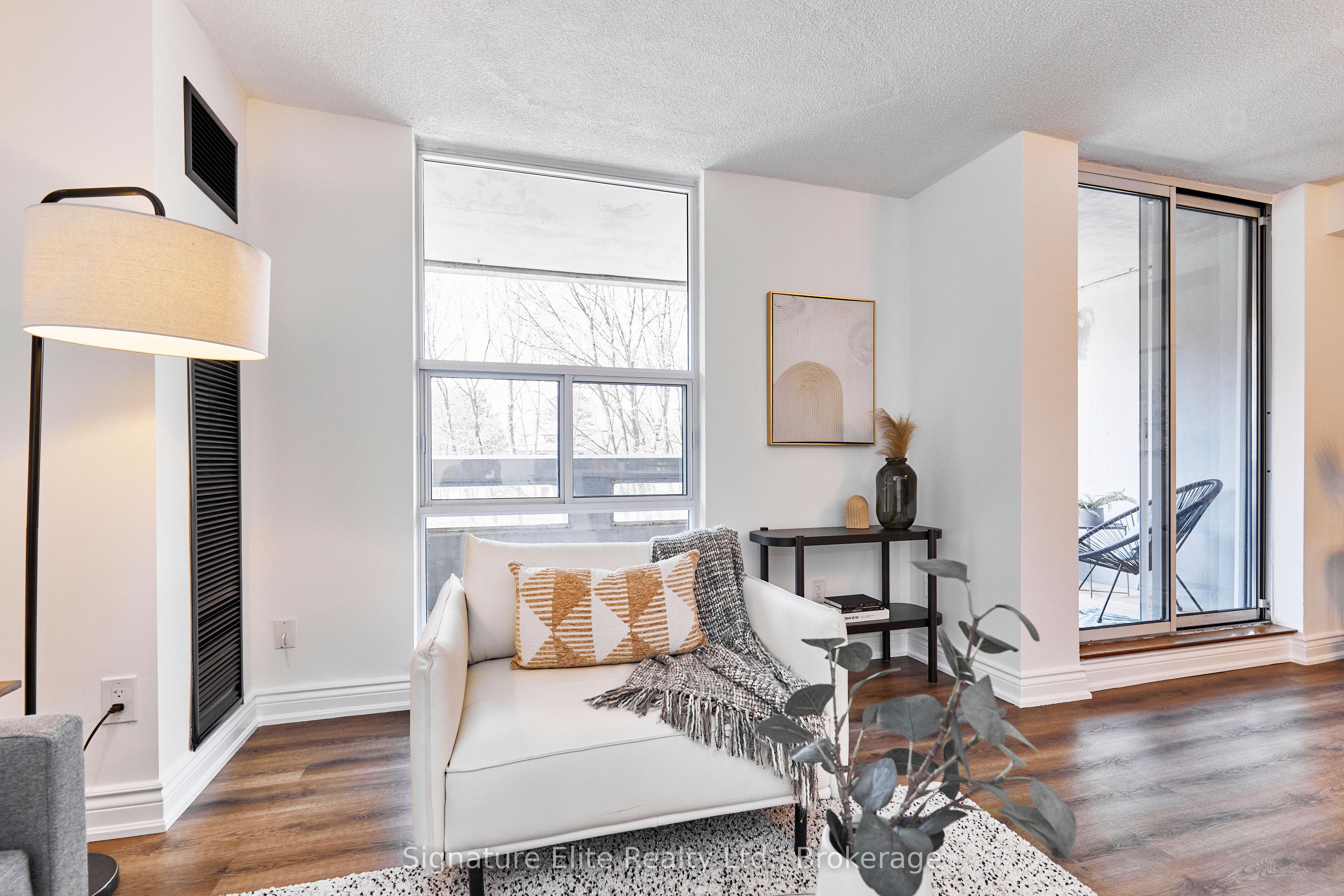 60 Inverlochy Boulevard 309