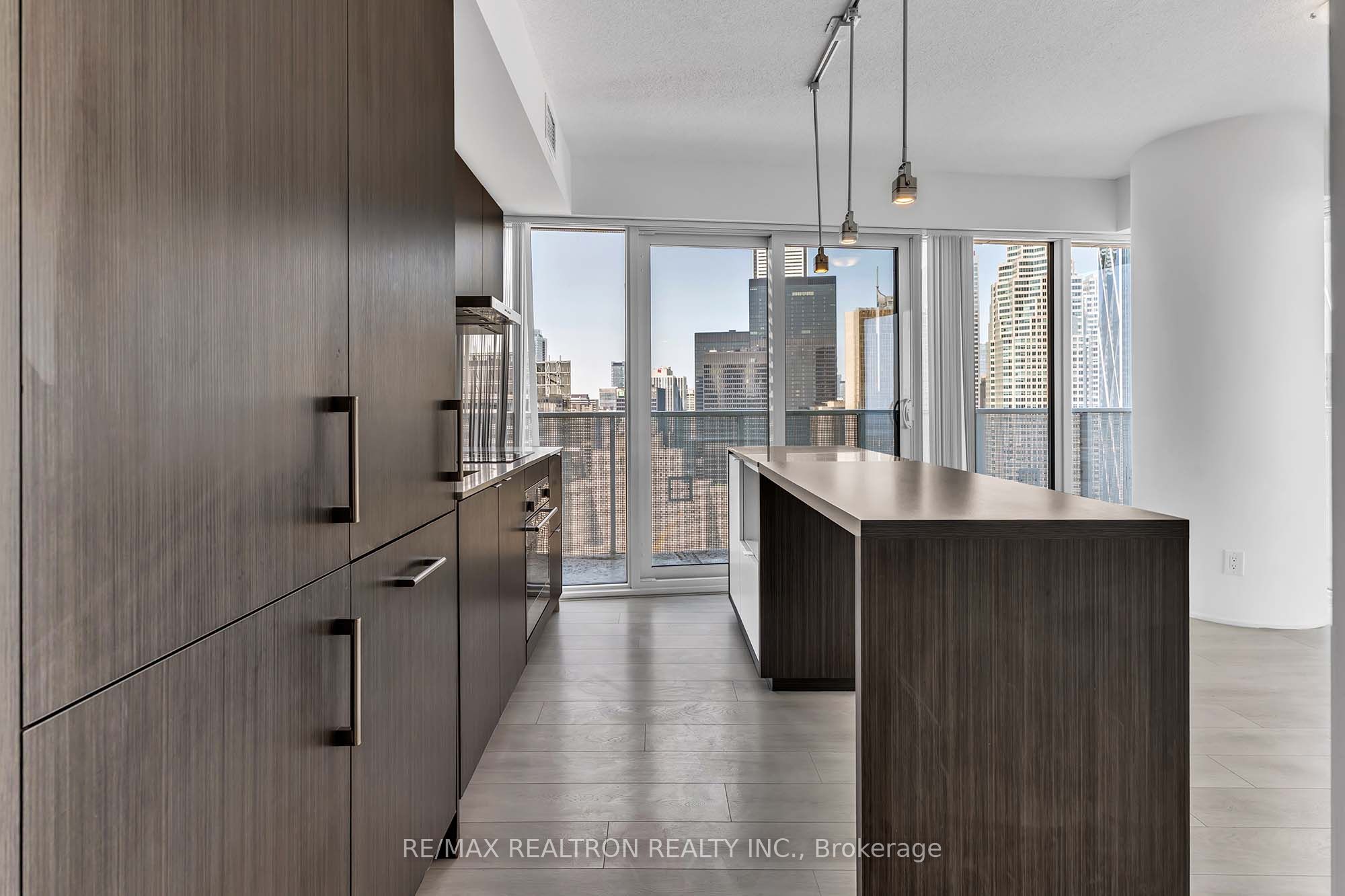 88 Harbour Street 4004