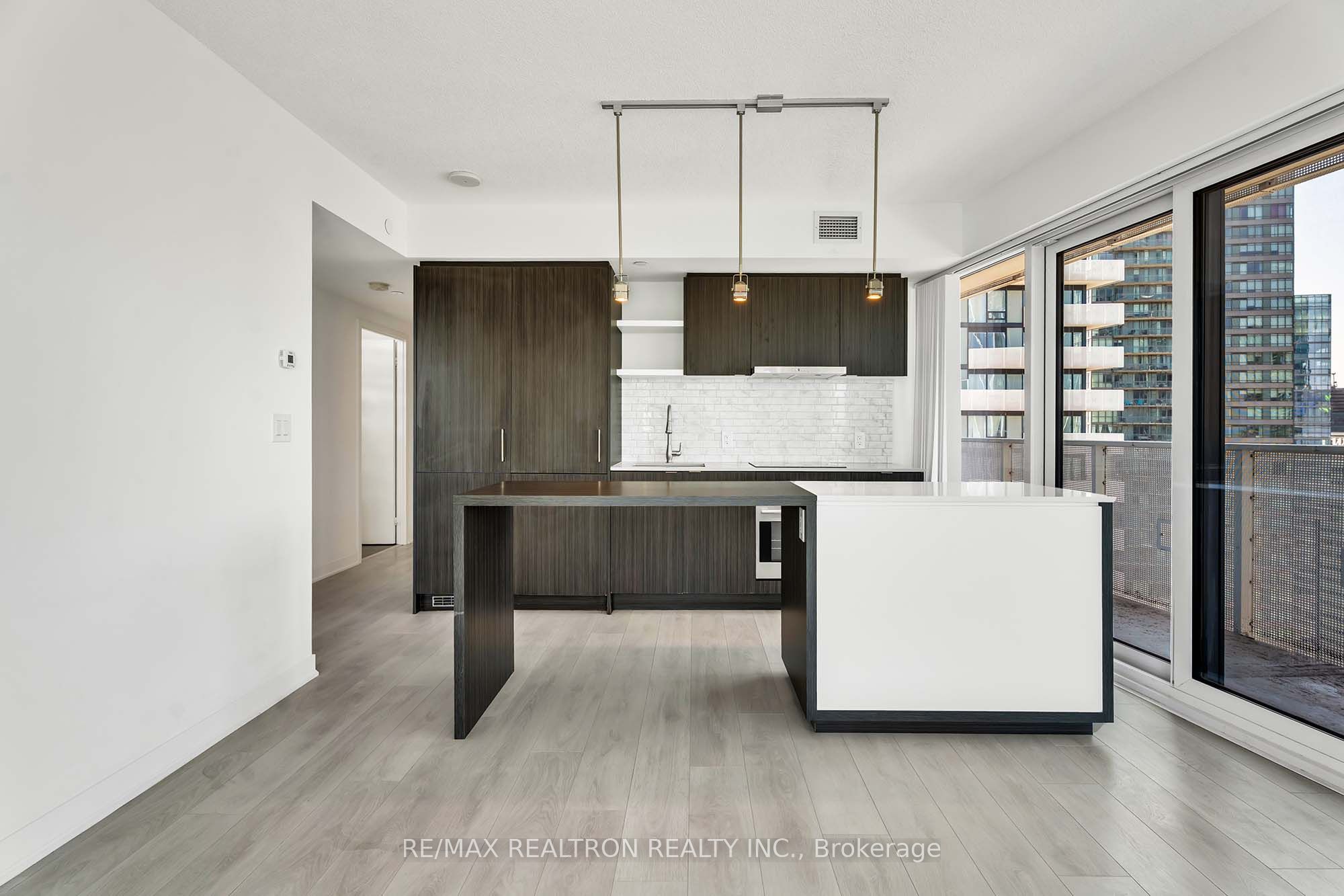88 Harbour Street 4004