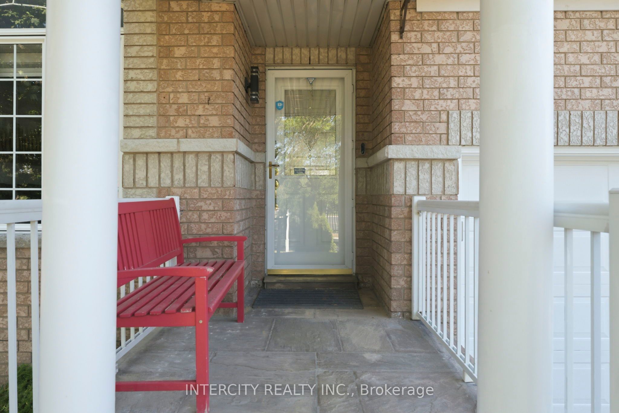 93 Chalone Crescent
