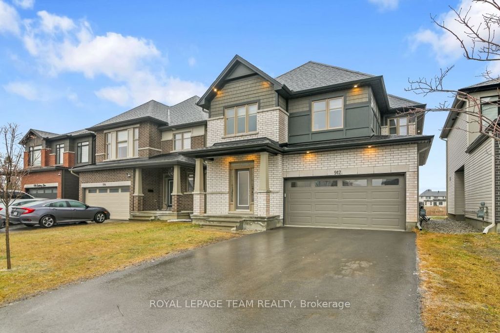 Photo of 912 Duxbury Lane, Blossom Park - Airport and Area, ON K4M 0M2 (MLS # X13112420)