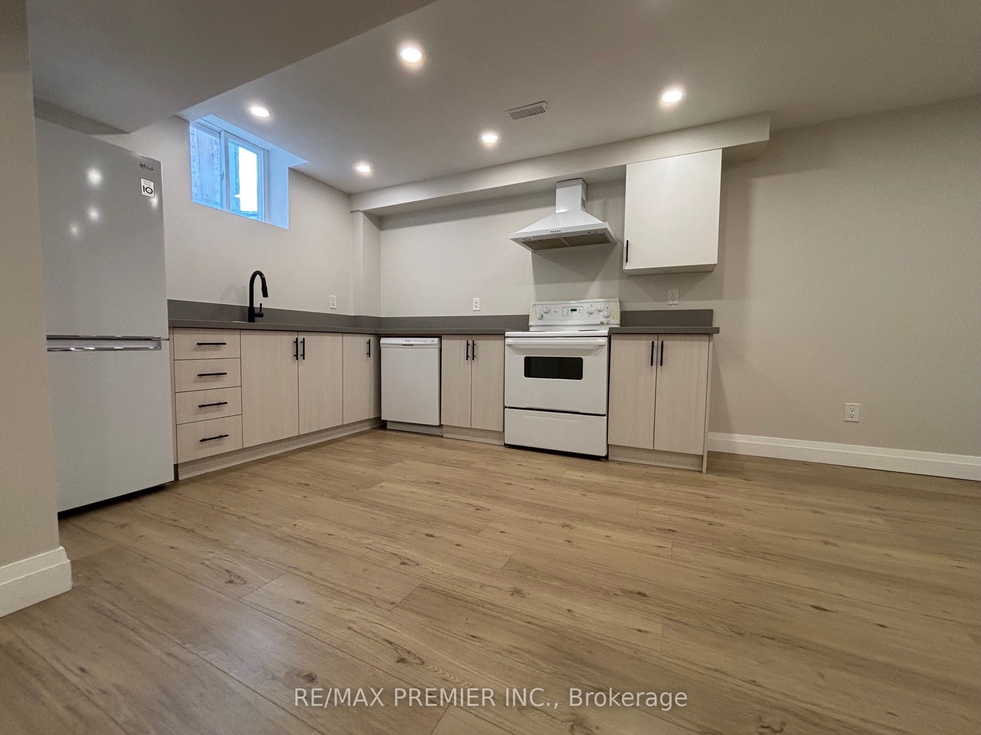 106 Bologna Road Basement