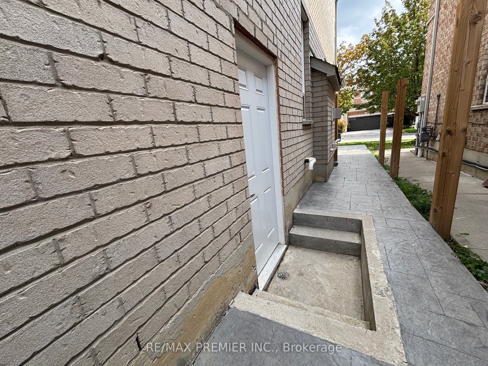 106 Bologna Road Basement