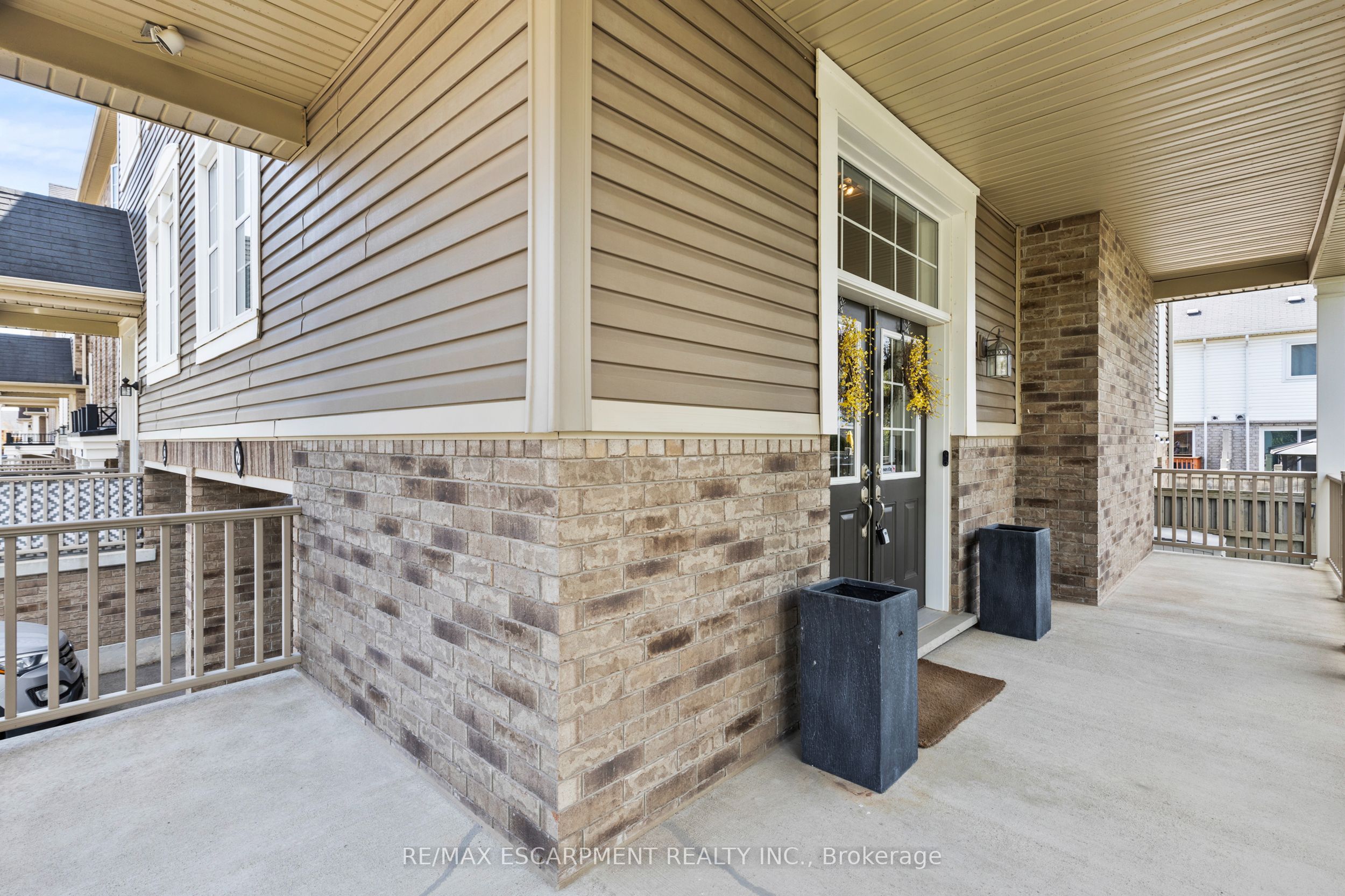 4823 Thomas Alton Boulevard 22