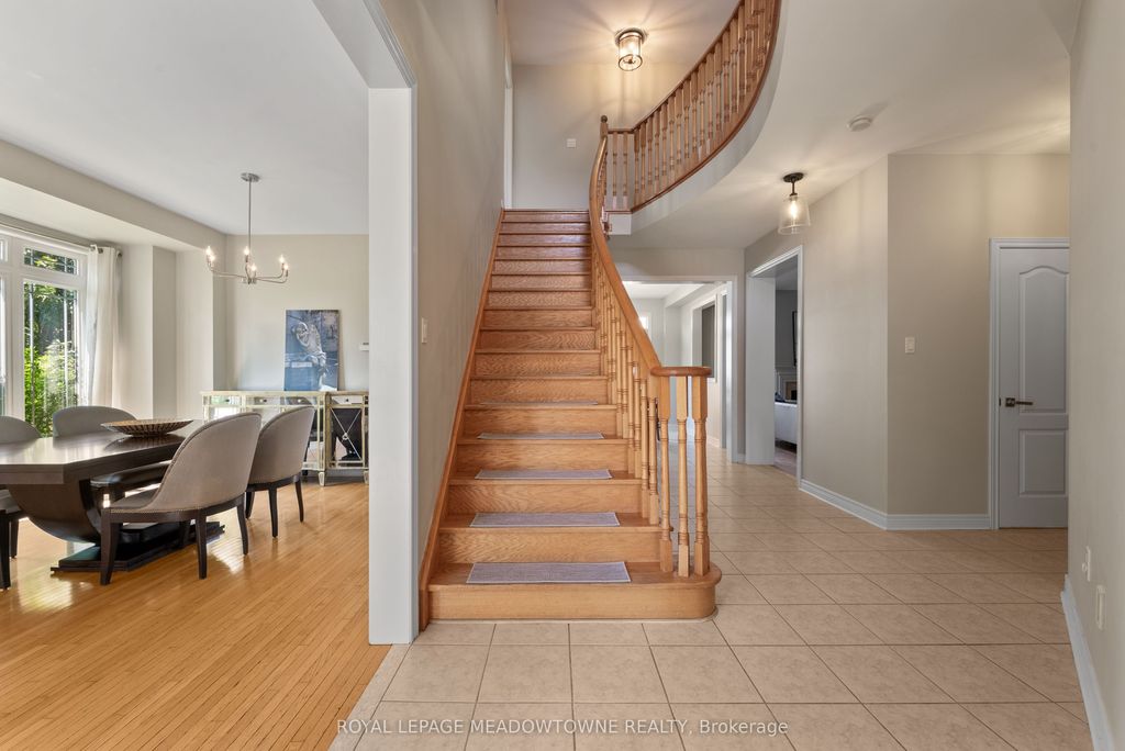 Photo of 9 Black Bear Trail, Brampton, ON L6Y 5L2 (MLS # W12653042)