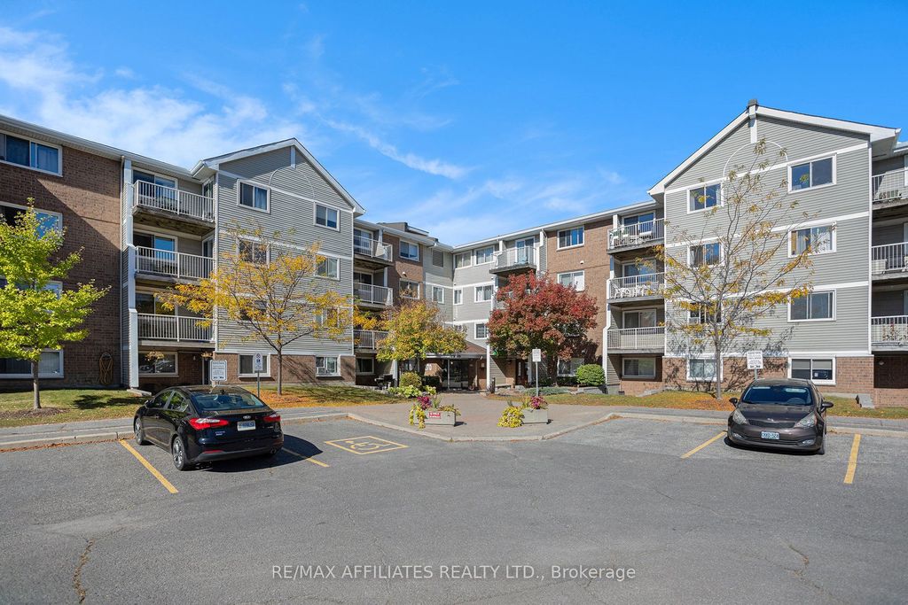 Photo of 270 Brittany Drive #207, Manor Park - Cardinal Glen and Area, ON K1K 0R8 (MLS # X12457082)
