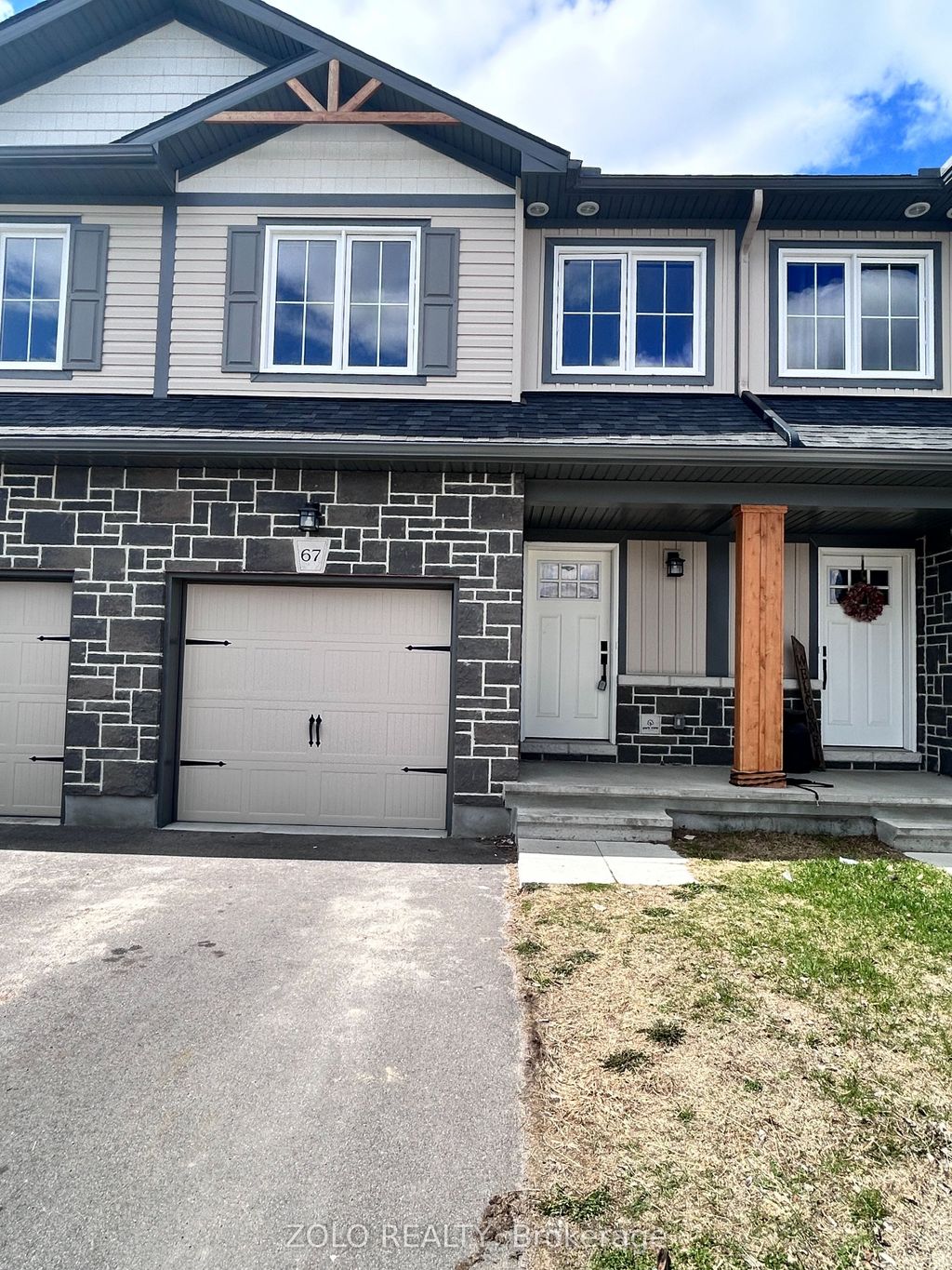 Photo of 67 Whitcomb Crescent, Smiths Falls, ON K7A 0C1 (MLS # X13108708)