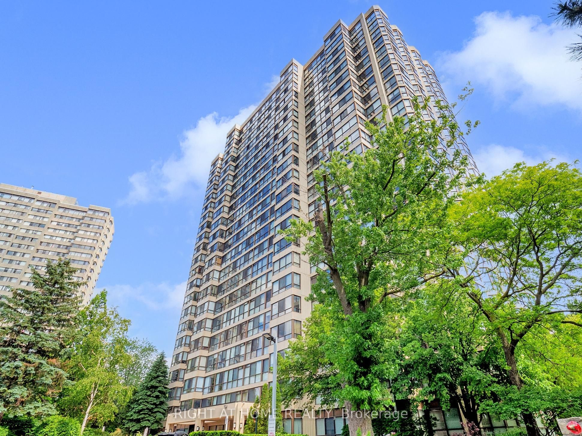 131 Torresdale Avenue 908