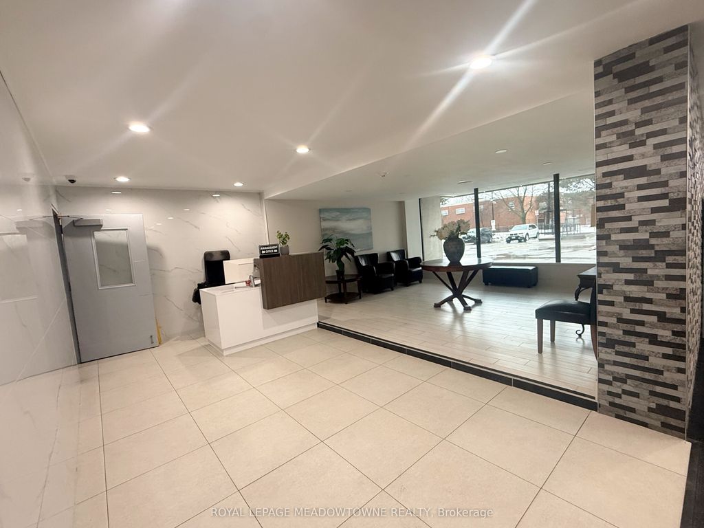 Photo of 1338 York Mills Road #704, Toronto, ON M3A 3M3 (MLS # C12813230)
