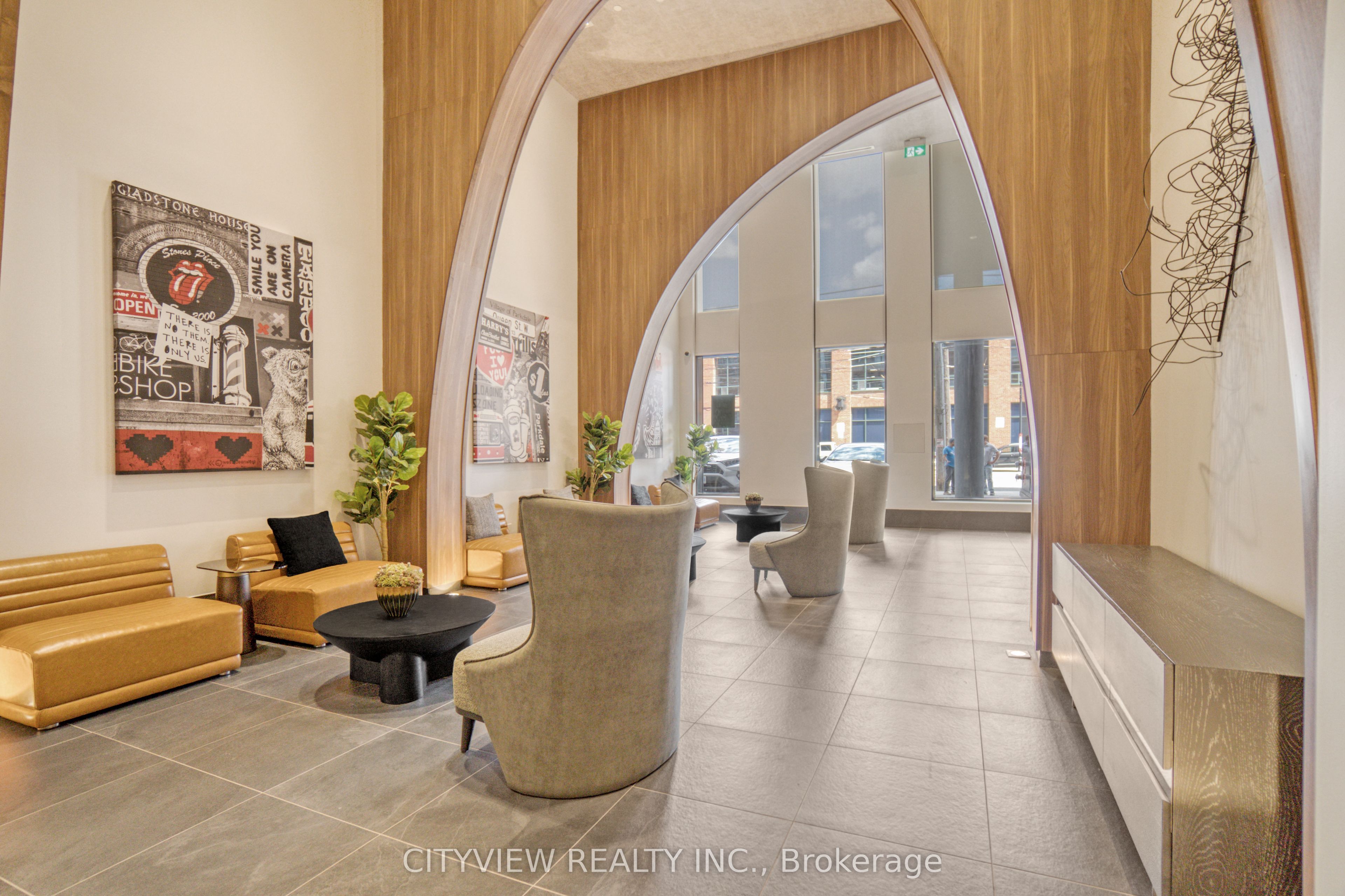 270 Dufferin Street 1104
