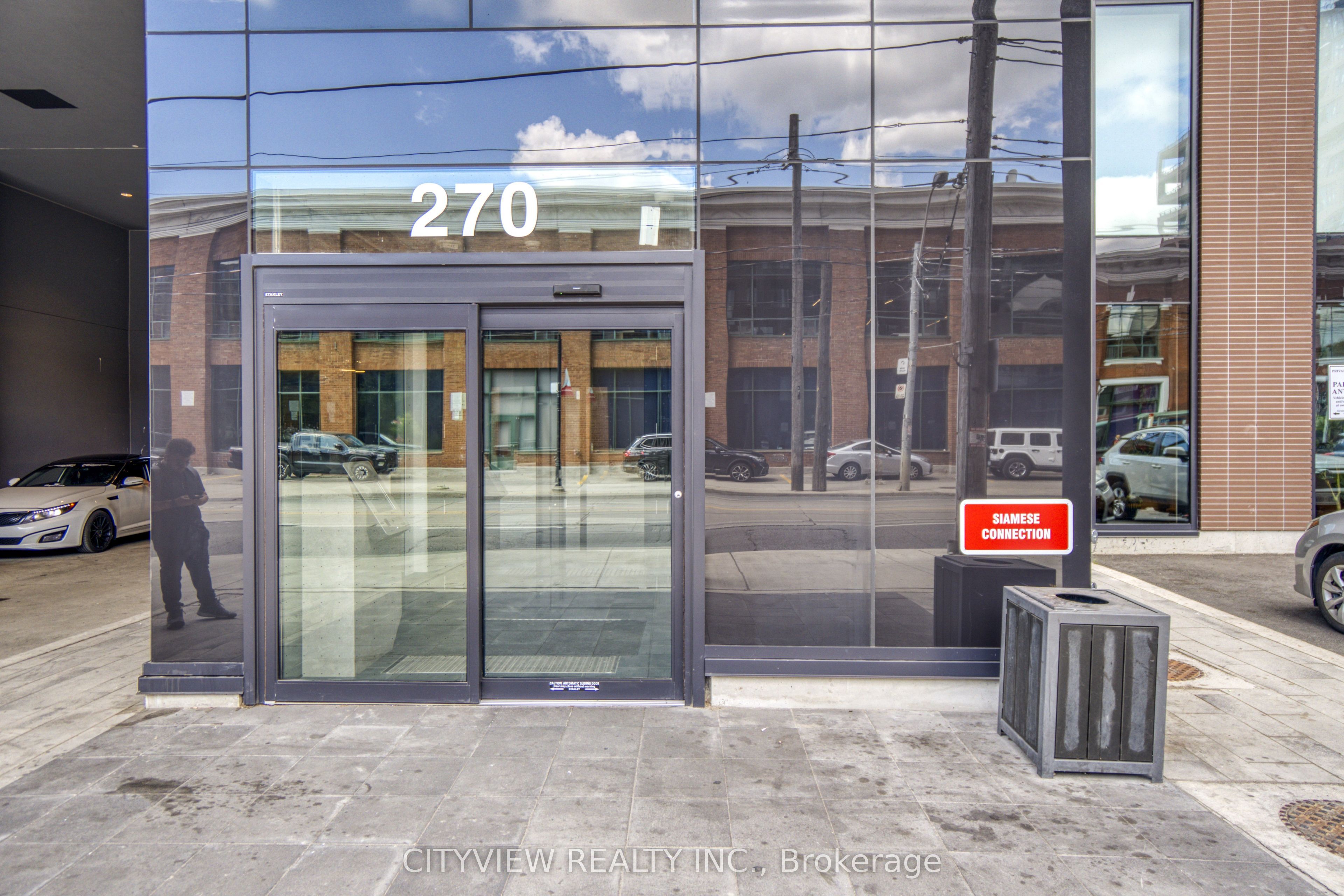 270 Dufferin Street 1104