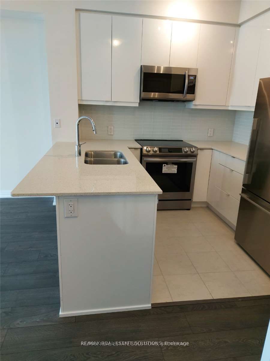 50 Thomas Riley Road 1009